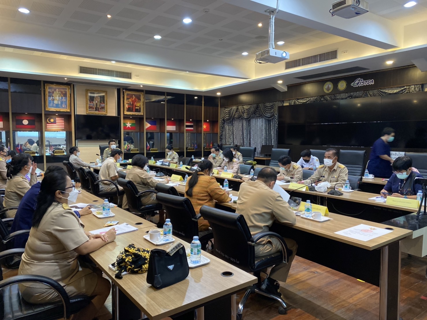 ????‍?พช.ฉะเชิงเทรา ประชุมผู้บริหาร นักวิชาการพัฒนาชุมชน และเจ้าหน้าที่พัฒนาชุมชนจังหวัดฉะเชิงเทรา ครั้งที่ 2/2565 ประจำเดือนกุมภาพันธ์