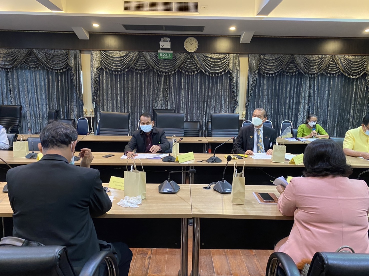 ?????พช.ฉะเชิงเทรา ประชุมคณะกรรมการบริหารกองทุนพัฒนาเด็กชนบท ในพระราชูปถัมภ์สมเด็จพระเทพรัตนราชสุดาฯ สยามบรมราชกุมารี จังหวัดฉะเชิงเทราครั้งที่ 1/2565