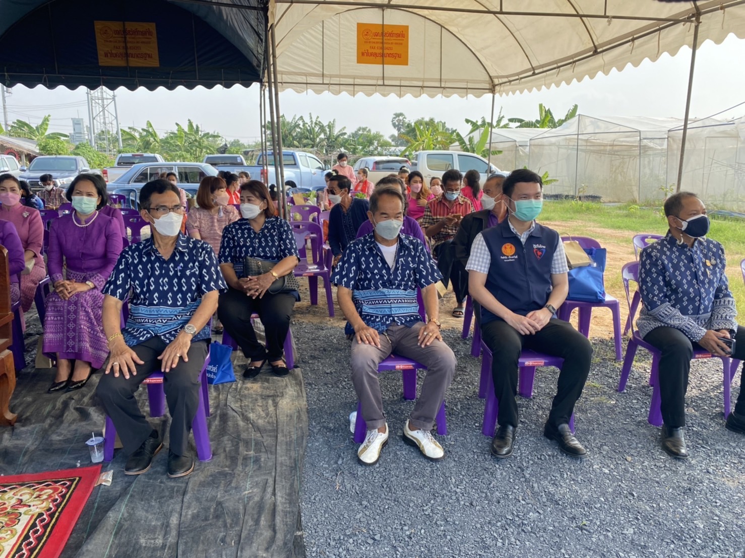 ???‍???พช.ฉะเชิงเทรา จัดกิจกรรมวันสตรีสากล ประจำปี 2565โครงการรวมพลังสตรี สร้างอาชีพเสริม เพิ่มรายได้ กิจกรรมรวมพลังสตรี ปลูกพืช ปลูกผัก และกิจกรรมส่งเสริมช่องทางการตลาดกลุ่มอาชีพกองทุนพัฒนาบทบาทสตรี ครั้งที่ 6