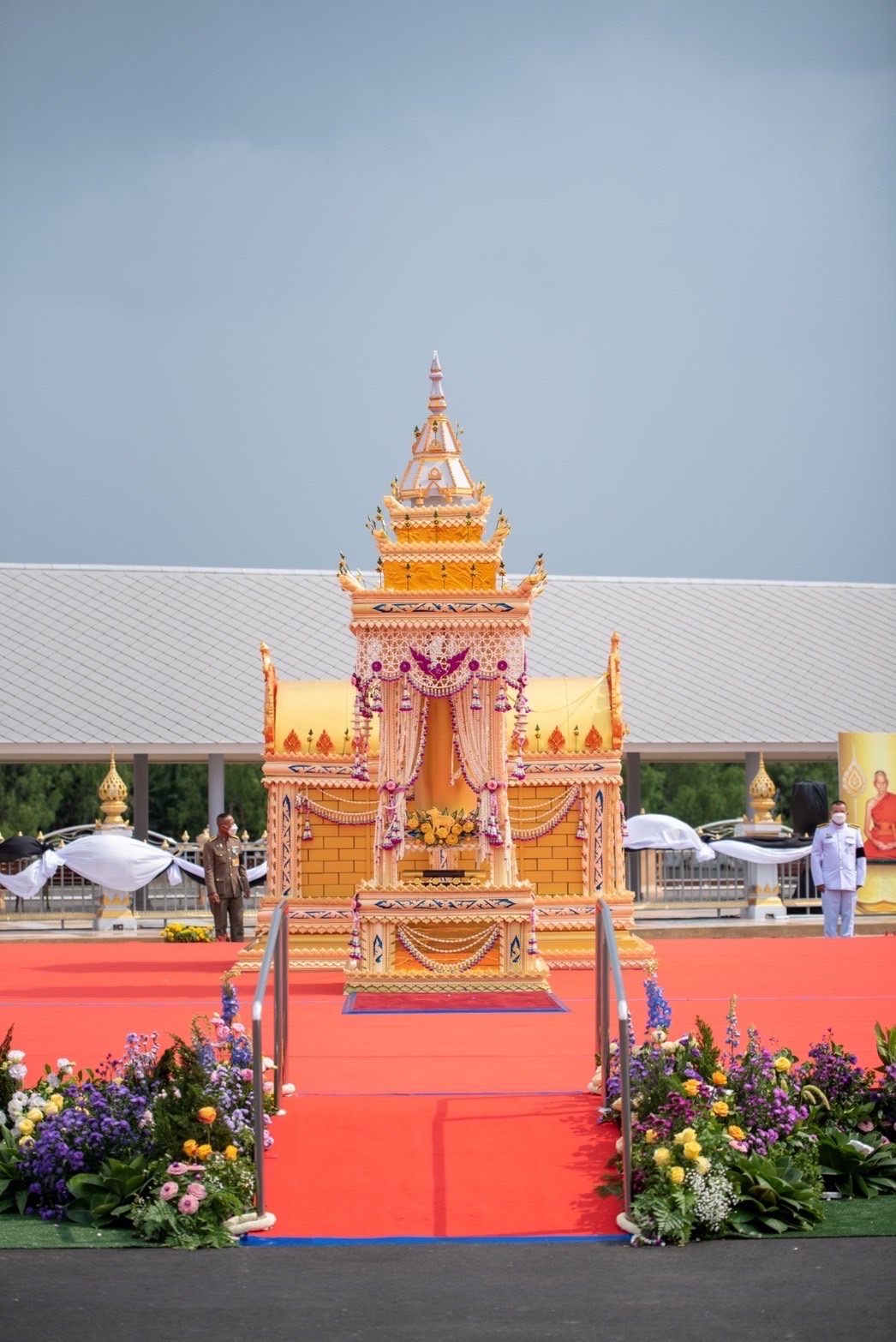 ??พช.ฉะเชิงเทรา ร่วมพิธีพระราชทานเพลิงศพพระธรรมมังคลาจารย์ (ประยงค์ ปิยวณฺโณ)