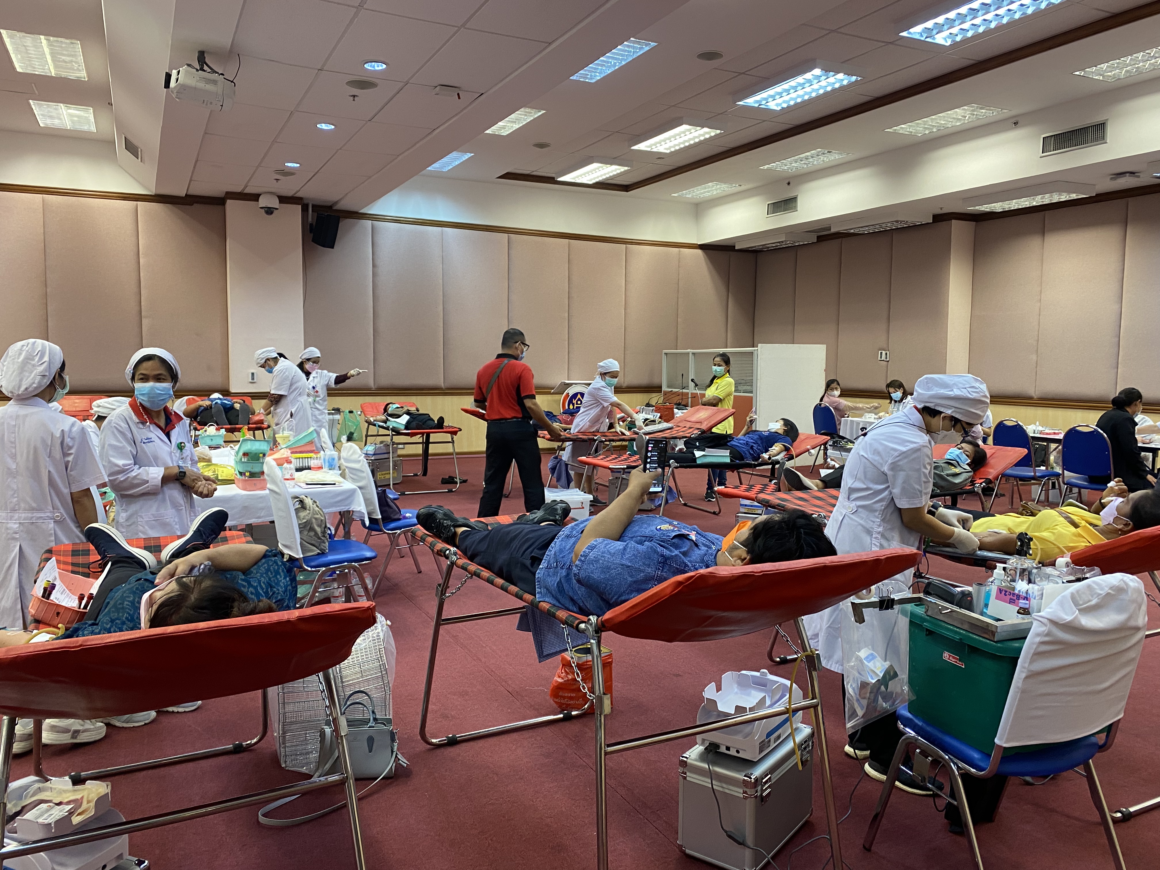 ???พช.ฉะเชิงเทรา ร่วมบริจาคโลหิต