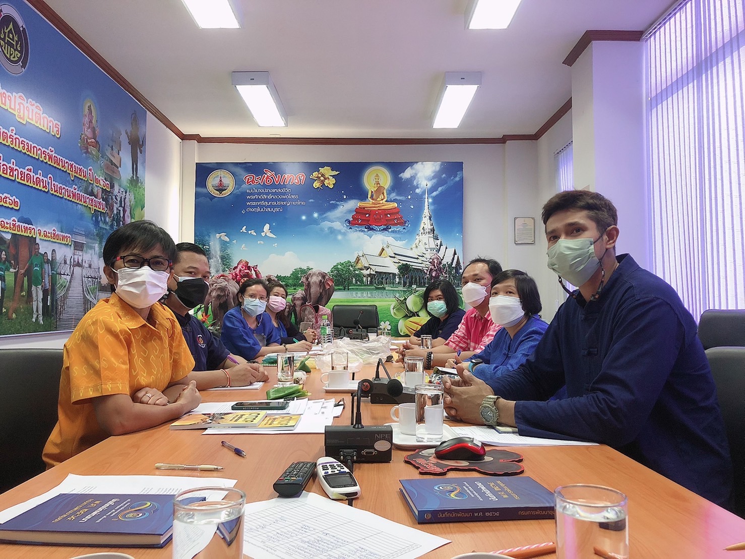 ???‍??พช.ฉะเชิงเทรา ร่วมประชุมรับฟังการชี้แจงการใช้งานระบบ OTOP Big Data และการลงทะเบียนผู้ผลิต ผู้ประกอบการ OTOP ผ่านระบบ zoom cloud meeting