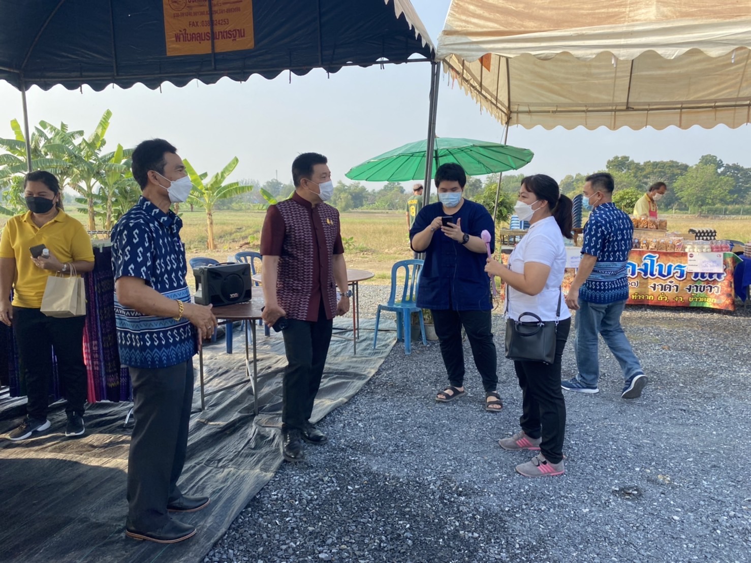 ???‍???พช.ฉะเชิงเทรา จัดกิจกรรมวันสตรีสากล ประจำปี 2565โครงการรวมพลังสตรี สร้างอาชีพเสริม เพิ่มรายได้ กิจกรรมรวมพลังสตรี ปลูกพืช ปลูกผัก และกิจกรรมส่งเสริมช่องทางการตลาดกลุ่มอาชีพกองทุนพัฒนาบทบาทสตรี ครั้งที่ 6