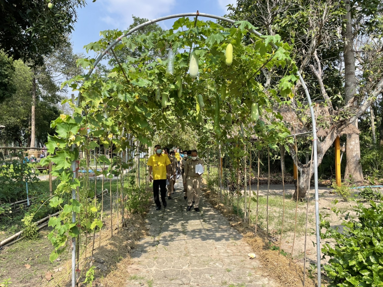 ???อพช.ตรวจติดตามงานเพื่อเตรียมความพร้อมงานเสด็จพระราชดำเนินศูนย์ศึกษาการพัฒนาเขาหินซ้อนอันเนื่องมาจากพระราชดำริ จังหวัดฉะเชิงเทรา