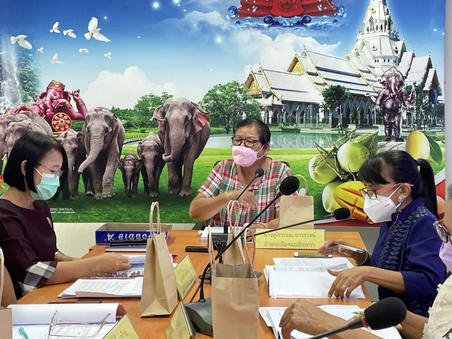 ???‍♀️??‍?พช.ฉะเชิงเทรา ประชุมคณะทำงานขับเคลื่อนกองทุนพัฒนาบทบาทสตรี จังหวัดฉะเชิงเทรา ครั้งที่ 3/2565