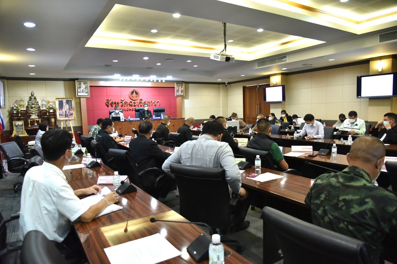 ???พช.ฉะเชิงเทรา ร่วมประชุมติดตามความพร้อมเตรียมการรับเสด็จสมเด็จพระกนิษฐาธิราชเจ้า กรมสมเด็จพระเทพรัตนราชสุดาฯ สยามบรมราชกุมารี เสด็จพระราชดำเนินไปทอดพระเนตรโครงการศูนย์ศึกษาการพัฒนาเขาหินซ้อนอันเนื่องมาจากพระราชดำริ