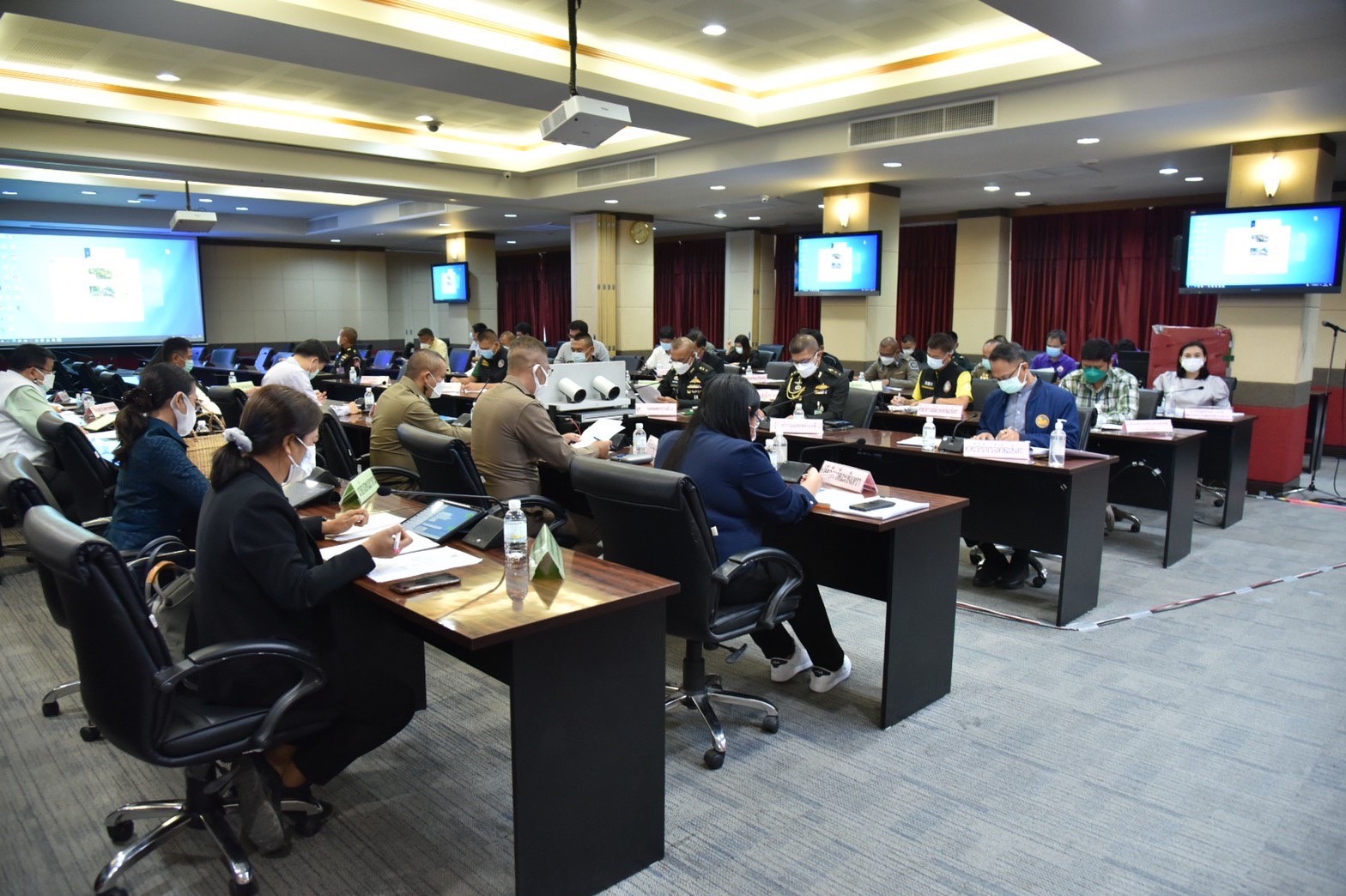 ???พช.ฉะเชิงเทรา ร่วมประชุมติดตามความพร้อมเตรียมการรับเสด็จสมเด็จพระกนิษฐาธิราชเจ้า กรมสมเด็จพระเทพรัตนราชสุดาฯ สยามบรมราชกุมารี เสด็จพระราชดำเนินไปทอดพระเนตรโครงการศูนย์ศึกษาการพัฒนาเขาหินซ้อนอันเนื่องมาจากพระราชดำริ