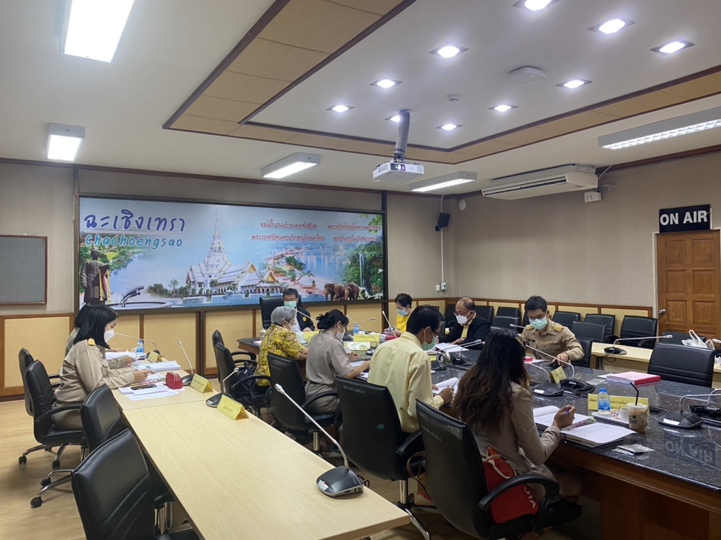 ??‍??‍♀️พช.ฉะเชิงเทรา ประชุมคณะอนุกรรมการบริหารกองทุนพัฒนาบทบาทสตรีระดับจังหวัด จังหวัดฉะเชิงเทรา ครั้งที่ 3 ประจำปี 2565