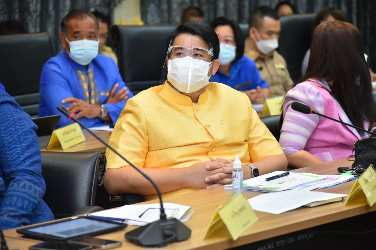 ???พช.ฉะเชิงเทรา ประชุมซักซ้อมการขับเคลื่อนการดำเนินงานขจัดความยากจนและพัฒนาคนทุกช่วงวัยอย่างยั่งยืนตามหลักปรัชญาของเศรษฐกิจพอเพียงในระดับพื้นที่