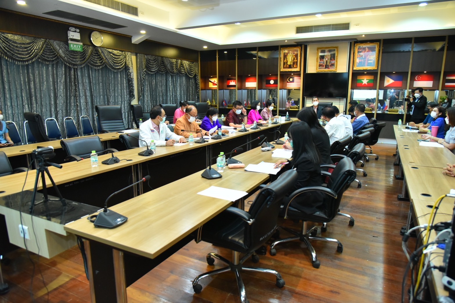 ????พช.ฉะเชิงเทรา ร่วมประชุมเตรียมความพร้อมการจัดพิธีอัญเชิญพระพุทธโสธรจำลอง ขนาด 29 นิ้ว