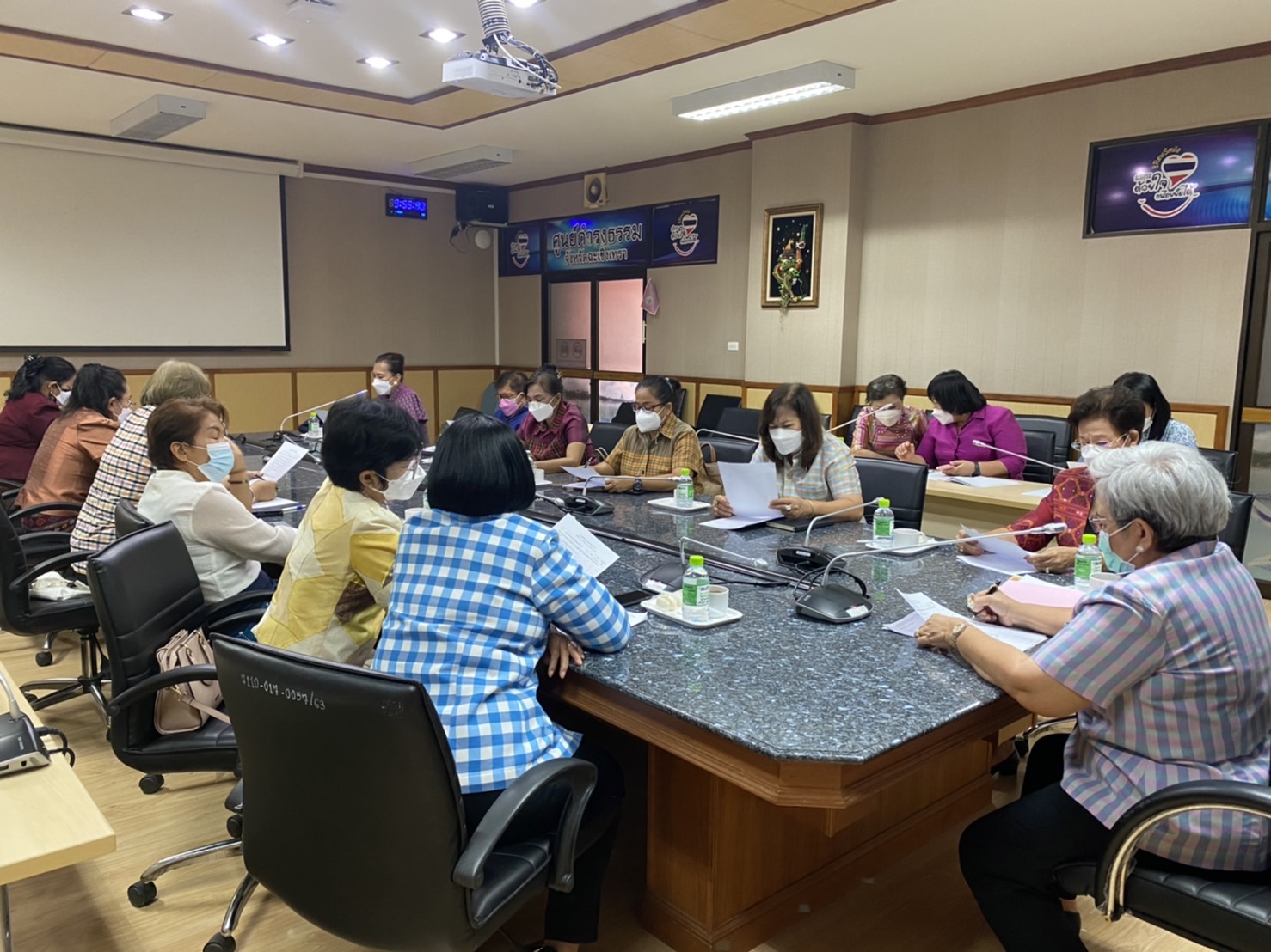 ???‍??‍?การประชุมคณะกรรมการพัฒนาสตรีจังหวัดฉะเชิงเทรา ครั้งที่ 1/2565