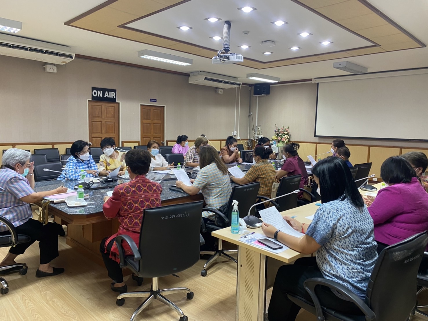 ???‍??‍?การประชุมคณะกรรมการพัฒนาสตรีจังหวัดฉะเชิงเทรา ครั้งที่ 1/2565