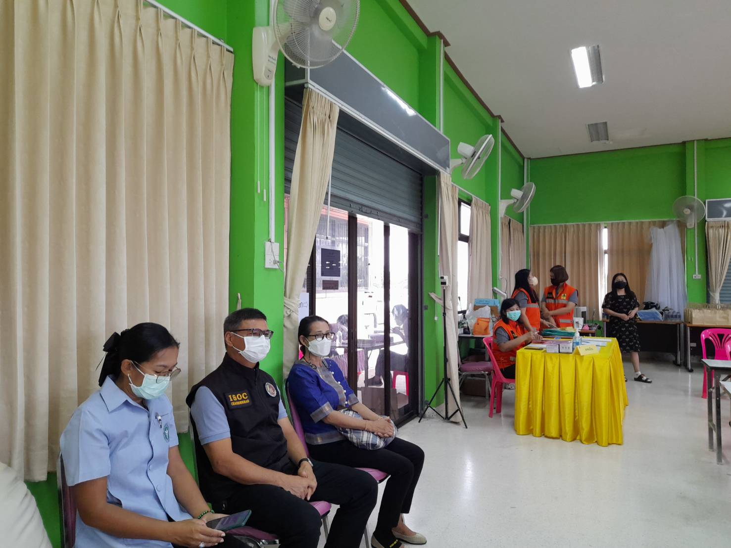 ???130 ปี กระทรวงมหาดไทย ? ฉะเชิงเทรา : แม่น้ำบางปะกงแหล่งชีวิต พระศักดิ์สิทธิ์หลวงพ่อโสธร พระยาศรีสุนทรปราชญ์ภาษาไทย เขาอ่างฤาไนป่าสมบูรณ์ ? ? ?พช.ฉะเชิงเทรา ร่วมพิธีเปิดโครงการเพิ่มประสิทธิภาพการรักษาความสงบเรียบร้อยและความปลอดภัยในชีวิตและทรัพย์สินของประชาชน กิจกรรมหลัก รวมพลังเครือข่ายสร้างความปลอดภัยจังหวัดฉะเชิงเทรา กิจกรรมย่อยที่ 1 รวมพลังชุมชนปลอดภัยในพื้นที่เขตพัฒนาพิเศษภาคตะวันออก รุ่นที่ 1