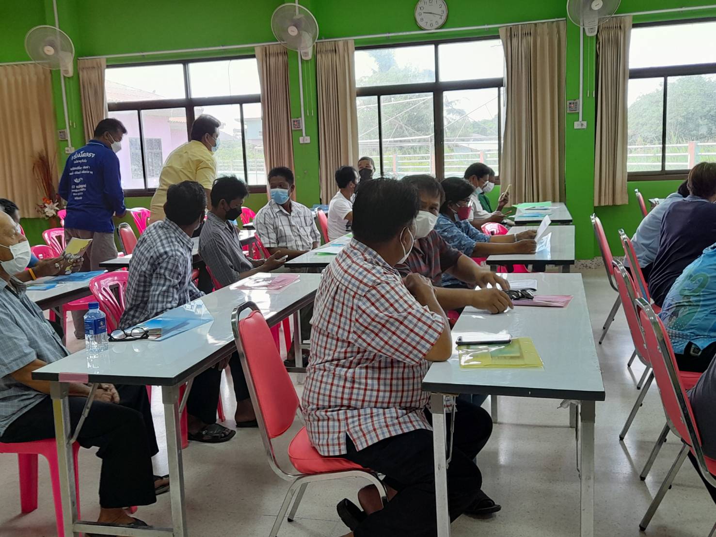 ???130 ปี กระทรวงมหาดไทย ? ฉะเชิงเทรา : แม่น้ำบางปะกงแหล่งชีวิต พระศักดิ์สิทธิ์หลวงพ่อโสธร พระยาศรีสุนทรปราชญ์ภาษาไทย เขาอ่างฤาไนป่าสมบูรณ์ ? ? ?พช.ฉะเชิงเทรา ร่วมพิธีเปิดโครงการเพิ่มประสิทธิภาพการรักษาความสงบเรียบร้อยและความปลอดภัยในชีวิตและทรัพย์สินของประชาชน กิจกรรมหลัก รวมพลังเครือข่ายสร้างความปลอดภัยจังหวัดฉะเชิงเทรา กิจกรรมย่อยที่ 1 รวมพลังชุมชนปลอดภัยในพื้นที่เขตพัฒนาพิเศษภาคตะวันออก รุ่นที่ 1