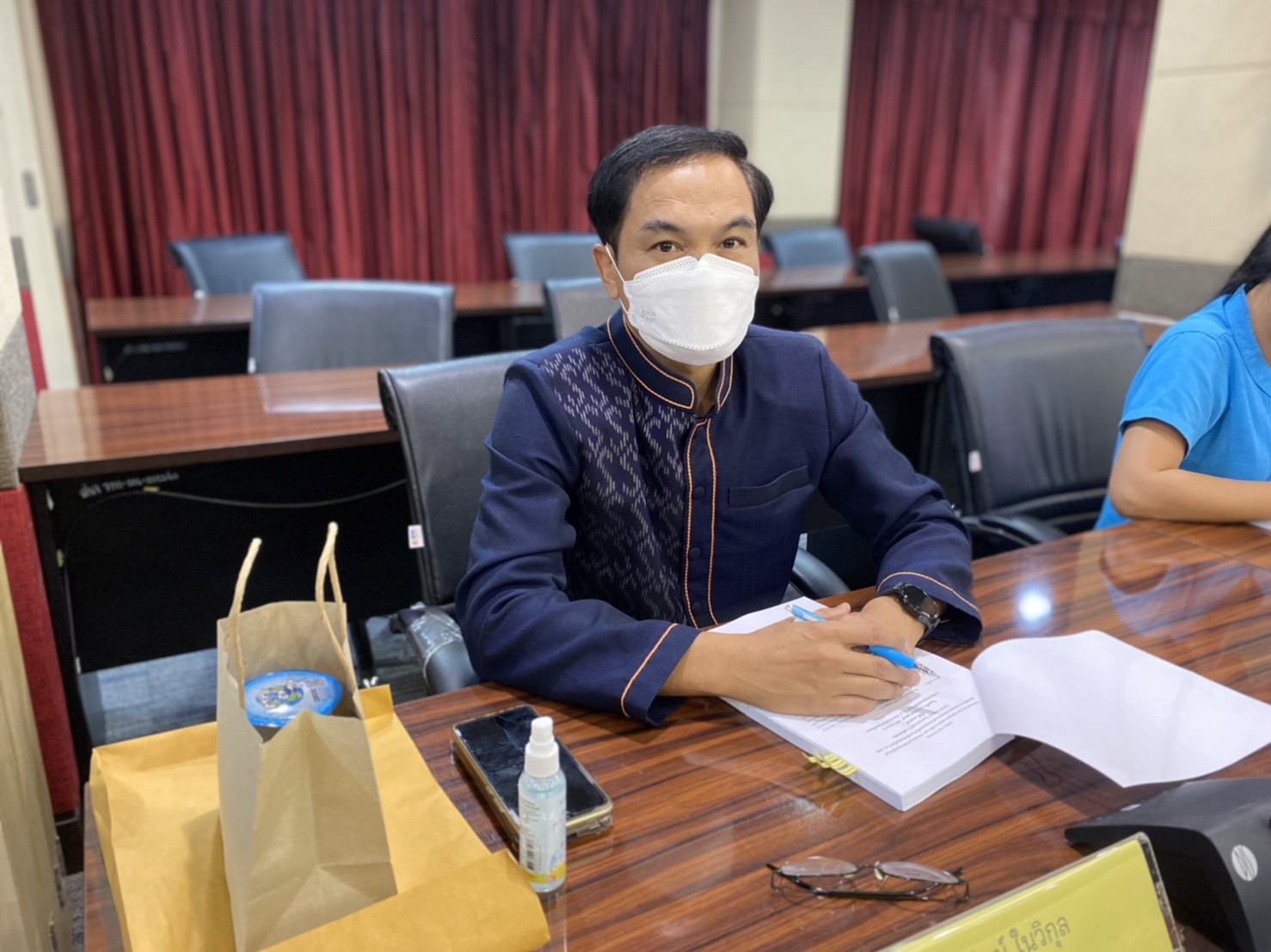 ???130 ปี กระทรวงมหาดไทย ? ฉะเชิงเทรา : แม่น้ำบางปะกงแหล่งชีวิต พระศักดิ์สิทธิ์หลวงพ่อโสธร พระยาศรีสุนทรปราชญ์ภาษาไทย เขาอ่างฤาไนป่าสมบูรณ์ ? ?  ??พช.ฉะเชิงเทรา ประชุมคณะกรรมการการดำเนินการคัดสรรฯ คณะทำงานพิจารณา ตรวจสอบและกลั่นกรองผลิตภัณฑ์ และคณะทำงานการคัดสรรสุดยอดหนึ่งตำบล หนึ่งผลิตภัณฑ์ไทย ปี พ.ศ.2565 (OTOP PRODUCT CHAMPION : OPC) ระดับจังหวัด ครั้งที่ 1/2565