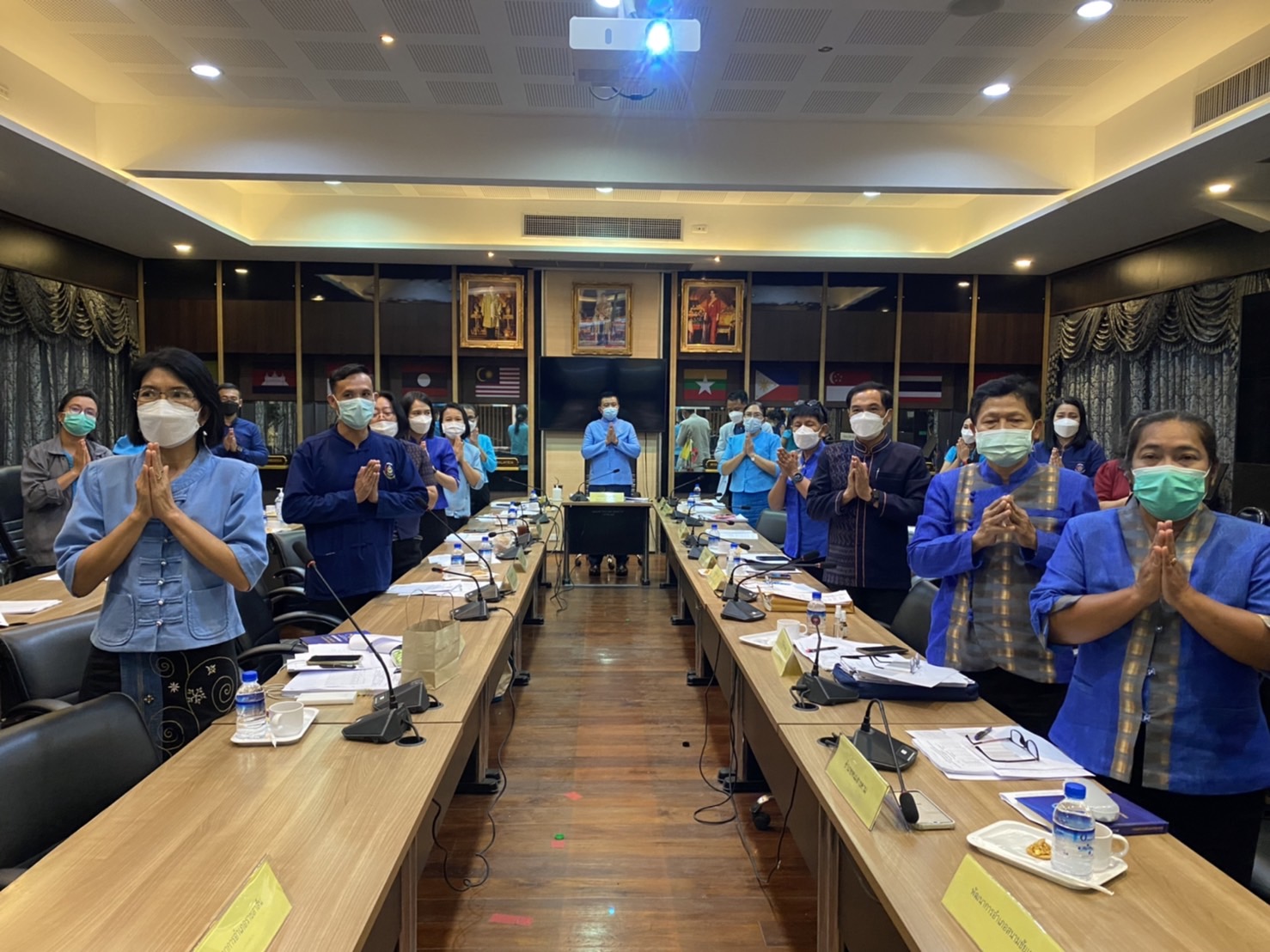 ???130 ปี กระทรวงมหาดไทย ? ฉะเชิงเทรา : แม่น้ำบางปะกงแหล่งชีวิต พระศักดิ์สิทธิ์หลวงพ่อโสธร พระยาศรีสุนทรปราชญ์ภาษาไทย เขาอ่างฤาไนป่าสมบูรณ์ ? ? ???‍??‍?พช.ฉะเชิงเทรา ประชุมผู้บริหาร นักวิชาการพัฒนาชุมชน และเจ้าหน้าที่พัฒนาชุมชนจังหวัดฉะเชิงเทรา ครั้งที่ 4/2565 ประจำเดือนเมษายน 2565