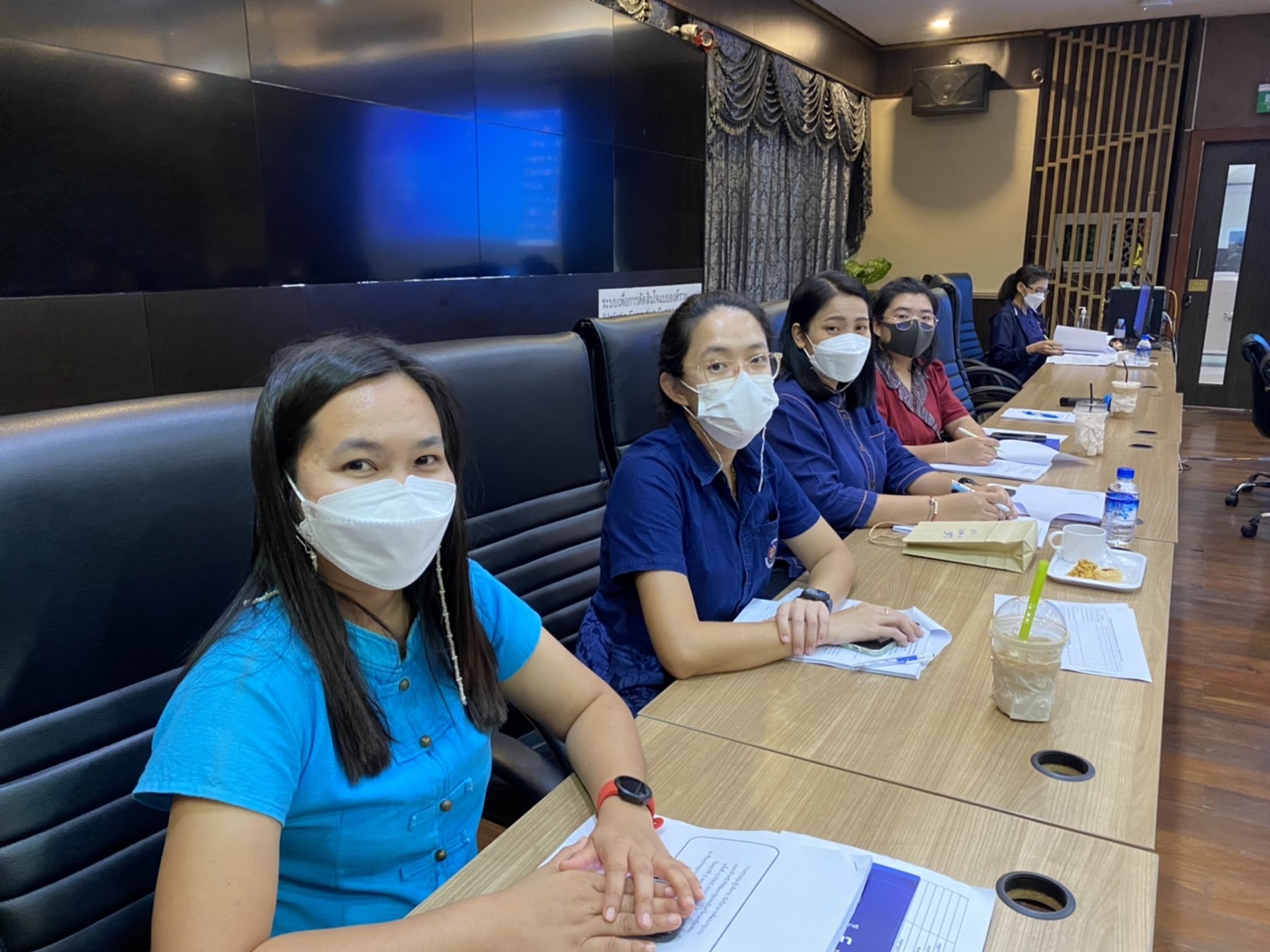 ???130 ปี กระทรวงมหาดไทย ? ฉะเชิงเทรา : แม่น้ำบางปะกงแหล่งชีวิต พระศักดิ์สิทธิ์หลวงพ่อโสธร พระยาศรีสุนทรปราชญ์ภาษาไทย เขาอ่างฤาไนป่าสมบูรณ์ ? ? ???‍??‍?พช.ฉะเชิงเทรา ประชุมผู้บริหาร นักวิชาการพัฒนาชุมชน และเจ้าหน้าที่พัฒนาชุมชนจังหวัดฉะเชิงเทรา ครั้งที่ 4/2565 ประจำเดือนเมษายน 2565