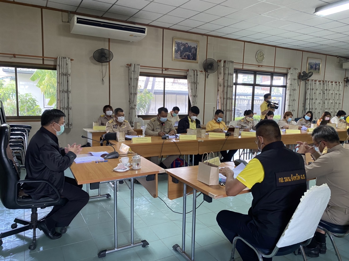 ???130 ปี กระทรวงมหาดไทย ? ฉะเชิงเทรา : แม่น้ำบางปะกงแหล่งชีวิต พระศักดิ์สิทธิ์หลวงพ่อโสธร พระยาศรีสุนทรปราชญ์ภาษาไทย เขาอ่างฤาไนป่าสมบูรณ์ ? ? ??พช.ฉะเชิงเทรา ประชุมคณะกรรมการคัดเลือกหมู่บ้านต้นแบบการน้อมนำแนวพระราชดำริ ระดับจังหวัด ครั้งที่ 2/2565 โครงการ 9 : 10 ปฏิบัติบูชา “สืบสาน รักษา ต่อยอด” เพื่อการพัฒนาชุมชน ประจำปี 2565