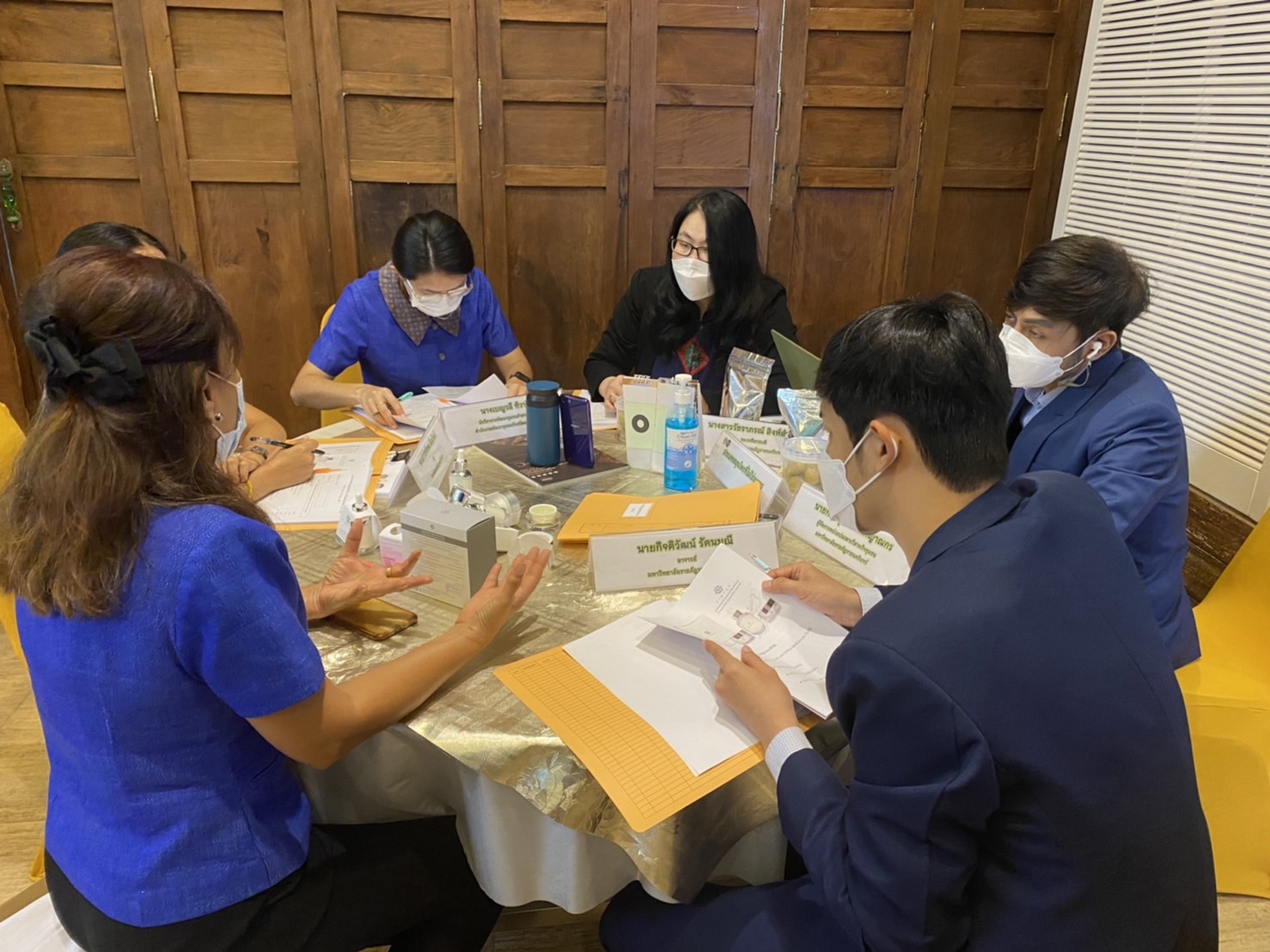 ???130 ปี กระทรวงมหาดไทย ? ฉะเชิงเทรา : แม่น้ำบางปะกงแหล่งชีวิต พระศักดิ์สิทธิ์หลวงพ่อโสธร พระยาศรีสุนทรปราชญ์ภาษาไทย เขาอ่างฤาไนป่าสมบูรณ์ ? ? ???จังหวัดฉะเชิงเทรา ดำเนินการโครงการการคัดสรรสุดยอดหนึ่งตำบล หนึ่งผลิตภัณฑ์ไทย ปี พ.ศ. 2565 (OTOP Product Champion : OPC) ระดับจังหวัด