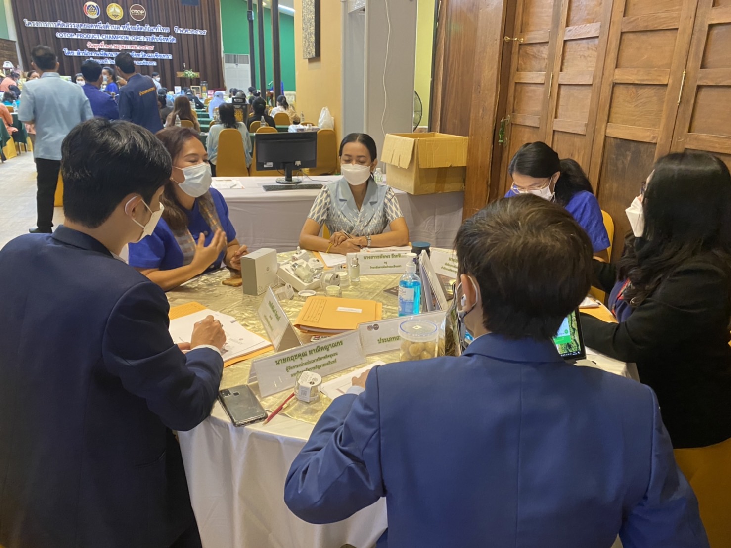 ???130 ปี กระทรวงมหาดไทย ? ฉะเชิงเทรา : แม่น้ำบางปะกงแหล่งชีวิต พระศักดิ์สิทธิ์หลวงพ่อโสธร พระยาศรีสุนทรปราชญ์ภาษาไทย เขาอ่างฤาไนป่าสมบูรณ์ ? ? ???จังหวัดฉะเชิงเทรา ดำเนินการโครงการการคัดสรรสุดยอดหนึ่งตำบล หนึ่งผลิตภัณฑ์ไทย ปี พ.ศ. 2565 (OTOP Product Champion : OPC) ระดับจังหวัด