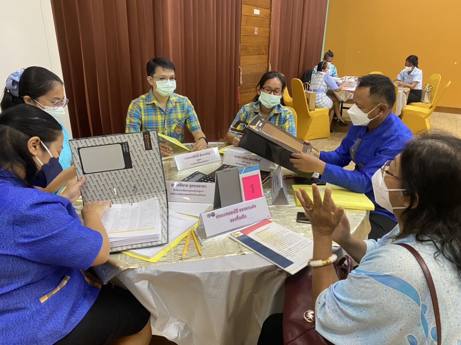 ???130 ปี กระทรวงมหาดไทย ? ฉะเชิงเทรา : แม่น้ำบางปะกงแหล่งชีวิต พระศักดิ์สิทธิ์หลวงพ่อโสธร พระยาศรีสุนทรปราชญ์ภาษาไทย เขาอ่างฤาไนป่าสมบูรณ์ ? ? ???จังหวัดฉะเชิงเทรา ดำเนินการโครงการการคัดสรรสุดยอดหนึ่งตำบล หนึ่งผลิตภัณฑ์ไทย ปี พ.ศ. 2565 (OTOP Product Champion : OPC) ระดับจังหวัด