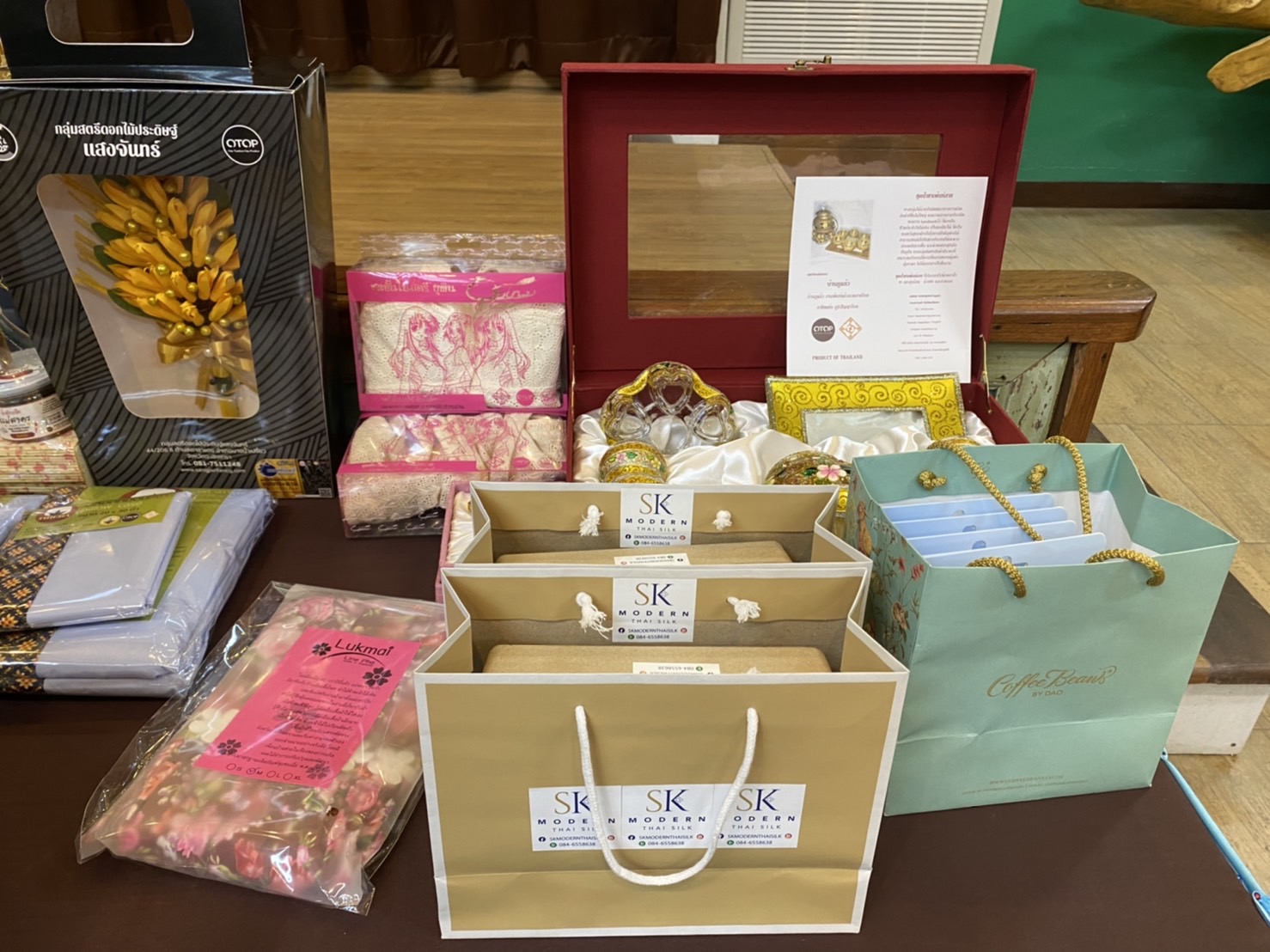 ???130 ปี กระทรวงมหาดไทย ? ฉะเชิงเทรา : แม่น้ำบางปะกงแหล่งชีวิต พระศักดิ์สิทธิ์หลวงพ่อโสธร พระยาศรีสุนทรปราชญ์ภาษาไทย เขาอ่างฤาไนป่าสมบูรณ์ ? ? ???จังหวัดฉะเชิงเทรา ดำเนินการโครงการการคัดสรรสุดยอดหนึ่งตำบล หนึ่งผลิตภัณฑ์ไทย ปี พ.ศ. 2565 (OTOP Product Champion : OPC) ระดับจังหวัด