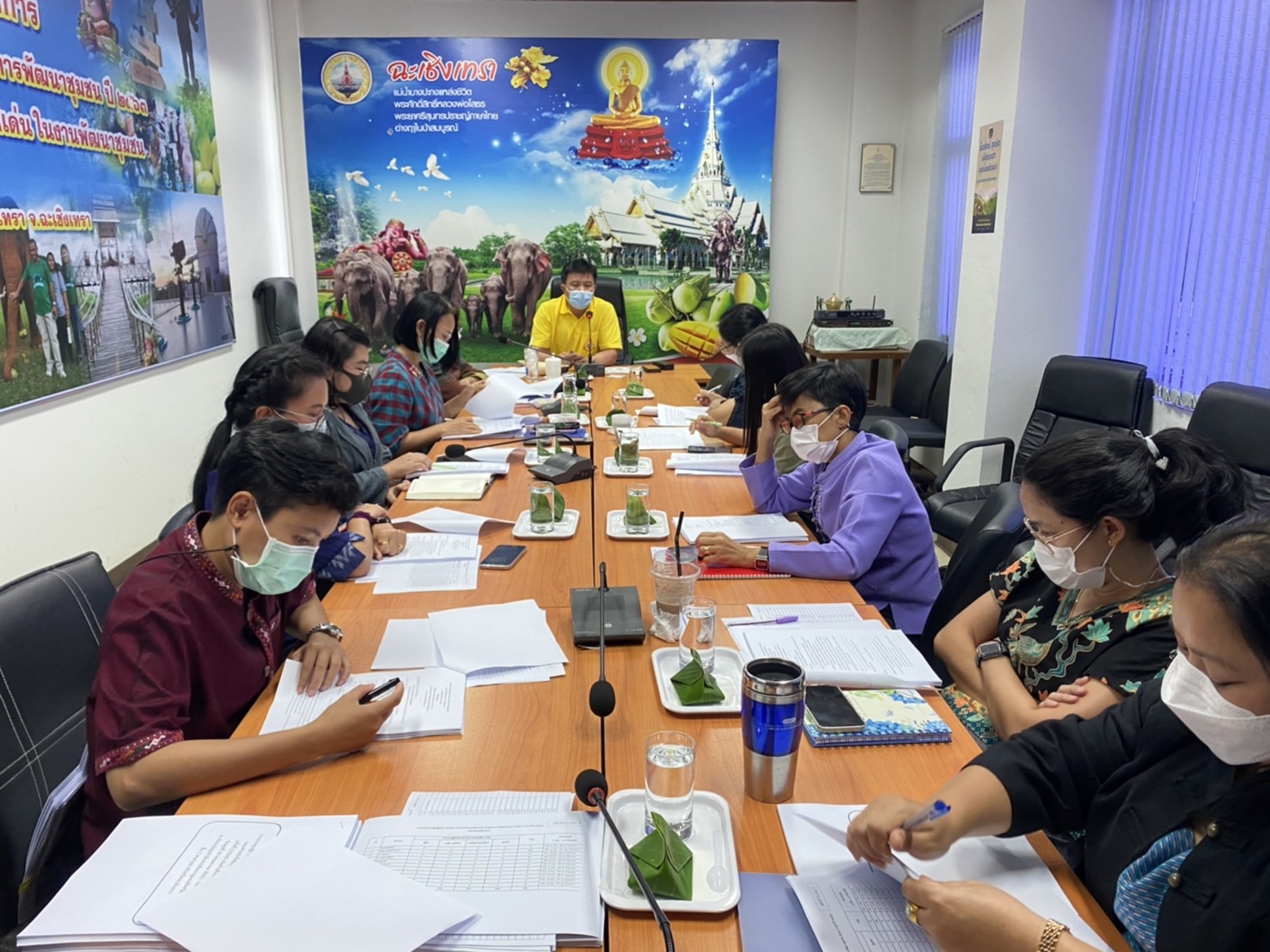 ???130 ปี กระทรวงมหาดไทย ? ฉะเชิงเทรา : แม่น้ำบางปะกงแหล่งชีวิต พระศักดิ์สิทธิ์หลวงพ่อโสธร พระยาศรีสุนทรปราชญ์ภาษาไทย เขาอ่างฤาไนป่าสมบูรณ์ ? ? ???‍??‍?พช.ฉะเชิงเทรา ประชุมผู้อำนวยการกลุ่มงาน/นักวิชาการพัฒนาชุมชน และเจ้าหน้าที่พัฒนาชุมชน จังหวัดฉะเชิงเทรา ประจําเดือน พฤษภาคม 2565 ครั้งที่ 5/2566