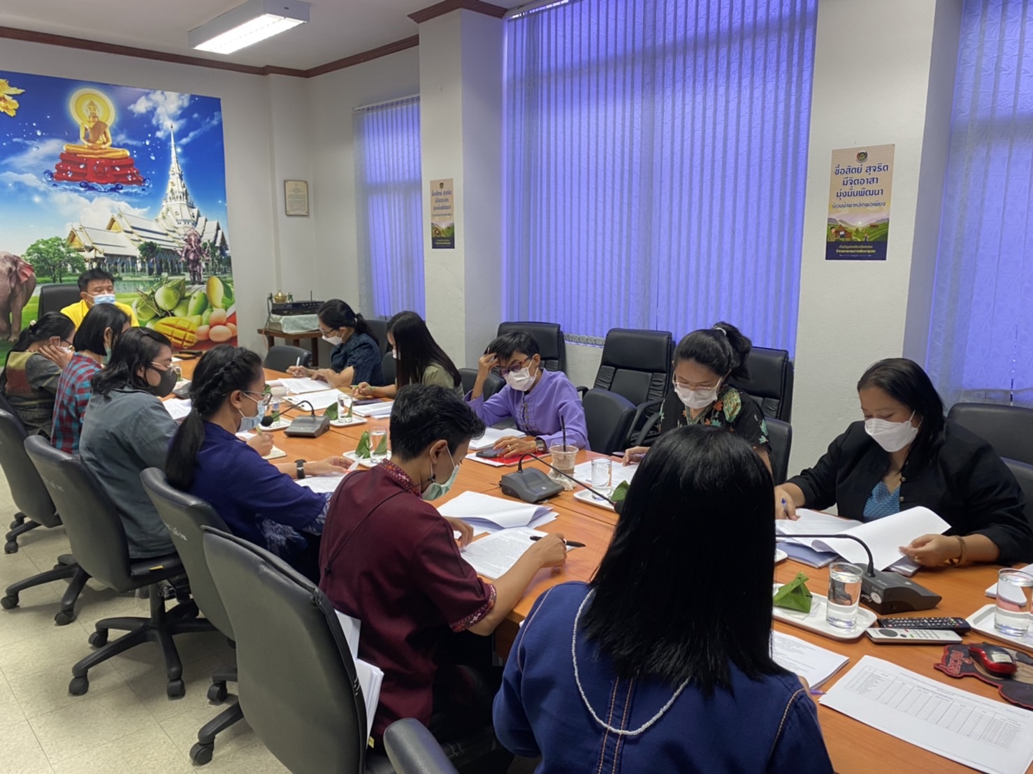 ???130 ปี กระทรวงมหาดไทย ? ฉะเชิงเทรา : แม่น้ำบางปะกงแหล่งชีวิต พระศักดิ์สิทธิ์หลวงพ่อโสธร พระยาศรีสุนทรปราชญ์ภาษาไทย เขาอ่างฤาไนป่าสมบูรณ์ ? ? ???‍??‍?พช.ฉะเชิงเทรา ประชุมผู้อำนวยการกลุ่มงาน/นักวิชาการพัฒนาชุมชน และเจ้าหน้าที่พัฒนาชุมชน จังหวัดฉะเชิงเทรา ประจําเดือน พฤษภาคม 2565 ครั้งที่ 5/2566