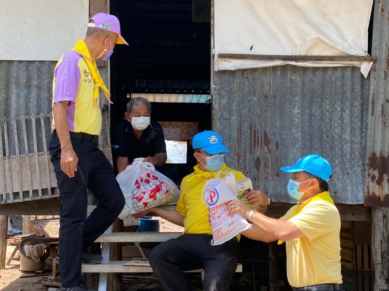 ???130 ปี กระทรวงมหาดไทย ? ฉะเชิงเทรา : แม่น้ำบางปะกงแหล่งชีวิต พระศักดิ์สิทธิ์หลวงพ่อโสธร พระยาศรีสุนทรปราชญ์ภาษาไทย เขาอ่างฤาไนป่าสมบูรณ์ ? ? “สานพลัง บวร ร่วมแรง 7 ภาคีเครือข่าย แก้จนคนแปดริ้ว” พช.ฉะเชิงเทรา ลงพื้นที่ติดตามความก้าวหน้าการขับเคลื่อนการดำเนินงานขจัดความยากจนและพัฒนาคน ทุกช่วงวัยอย่างยั่งยืนตามหลักปรัชญาของเศรษฐกิจพอเพียง (ศจพ.) ในระดับพื้นที่