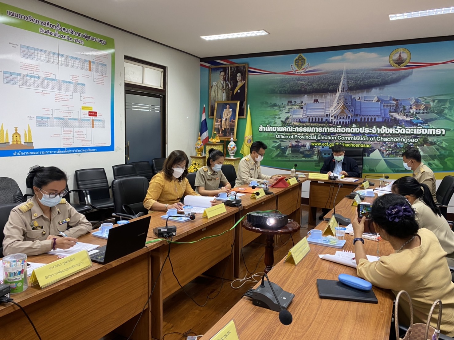 ???130 ปี กระทรวงมหาดไทย ? ฉะเชิงเทรา : แม่น้ำบางปะกงแหล่งชีวิต พระศักดิ์สิทธิ์หลวงพ่อโสธร พระยาศรีสุนทรปราชญ์ภาษาไทย เขาอ่างฤาไนป่าสมบูรณ์ ? ? ??‍?พช.ฉะเชิงเทรา ประชุมคณะกรรมการรับรองมาตรฐานการพัฒนาชุมชน (มชช.) จังหวัดฉะเชิงเทรา และคณะกรรมการคัดสรรกิจกรรมพัฒนาชุมชนดีเด่นระดับจังหวัด ประจำปี 2565