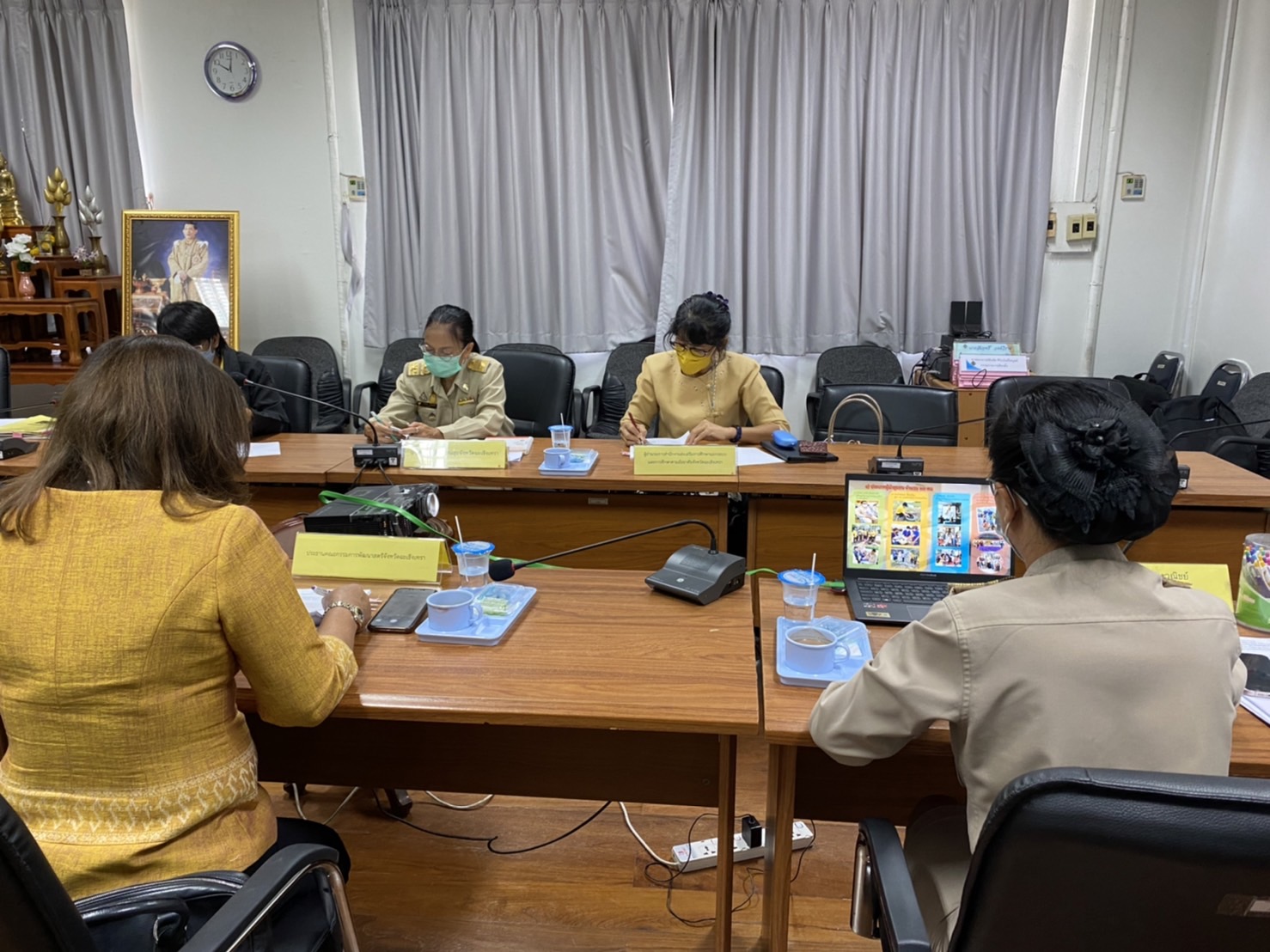 ???130 ปี กระทรวงมหาดไทย ? ฉะเชิงเทรา : แม่น้ำบางปะกงแหล่งชีวิต พระศักดิ์สิทธิ์หลวงพ่อโสธร พระยาศรีสุนทรปราชญ์ภาษาไทย เขาอ่างฤาไนป่าสมบูรณ์ ? ? ??‍?พช.ฉะเชิงเทรา ประชุมคณะกรรมการรับรองมาตรฐานการพัฒนาชุมชน (มชช.) จังหวัดฉะเชิงเทรา และคณะกรรมการคัดสรรกิจกรรมพัฒนาชุมชนดีเด่นระดับจังหวัด ประจำปี 2565