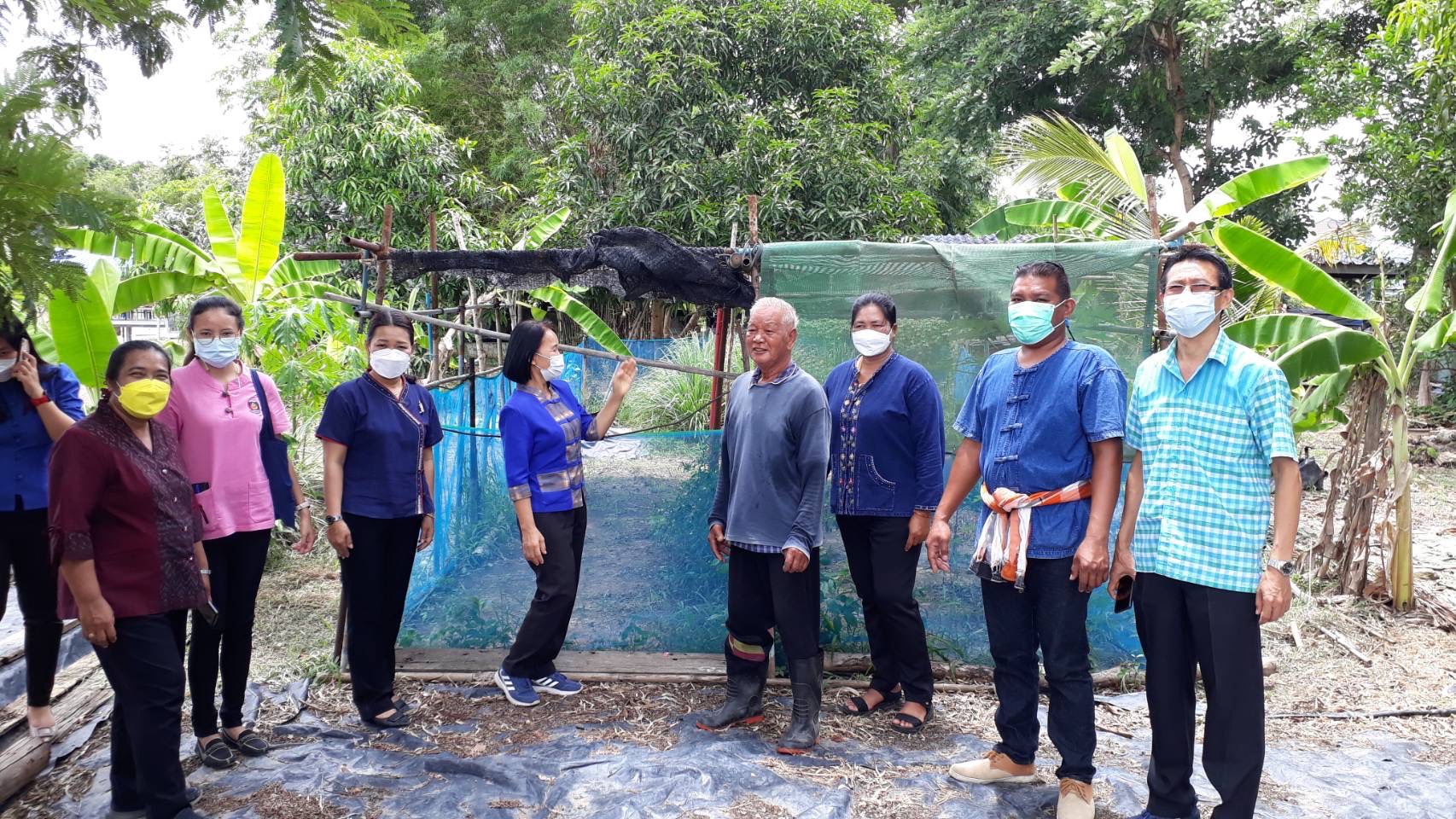 ?สพจ.ฉะเชิงเทราลงพื้นที่ให้คำแนะนำและเตรียมความพร้อมการประกวดหมู่บ้านต้นแบบการน้อมนำแนวพระราชดำริไปประยุกต์ใช้ โครงการ 9:10 ปฏิบัติบูชา “สืบสาน รักษา ต่อยอด” เพื่อพัฒนาชุมชน ประจำปี 2565