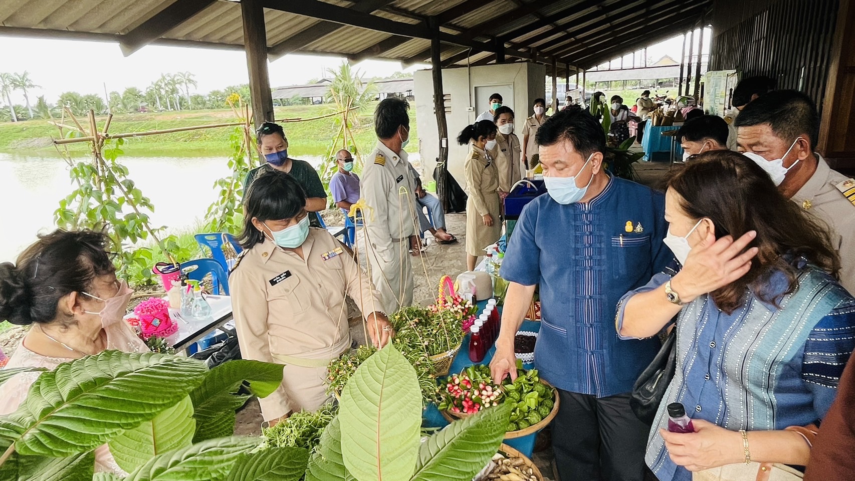 ???130 ปี กระทรวงมหาดไทย ? ฉะเชิงเทรา : “ เมืองน่าอยู่ น่าเที่ยว น่าลงทุน” พช.ฉะเชิงเทรา  ?ลงพื้นที่คัดสรรกิจกรรมพัฒนาชุมชนดีเด่นระดับจังหวัด ประจำปี 2565?