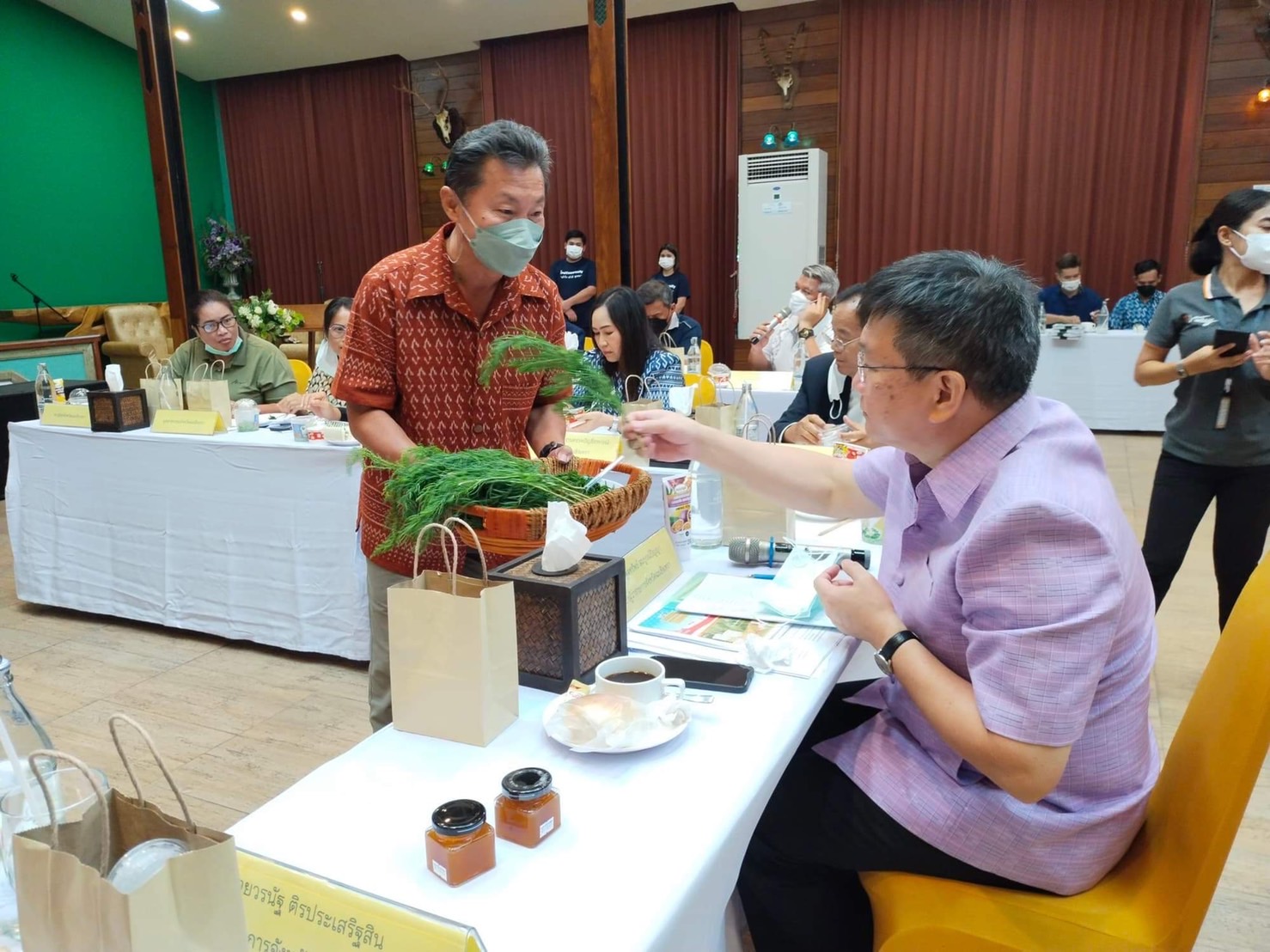 ???130 ปี กระทรวงมหาดไทย ? ฉะเชิงเทรา : แม่น้ำบางปะกงแหล่งชีวิต พระศักดิ์สิทธิ์หลวงพ่อโสธร พระยาศรีสุนทรปราชญ์ภาษาไทย เขาอ่างฤาไนป่าสมบูรณ์ ? ? ??‍♂️?พช.ฉะเชิงเทรา ประชุมคณะกรรมการเครือข่ายองค์ความรู้ (Knowledge – Based OTOP: KBO) จังหวัดฉะเชิงเทรา ครั้งที่ 2/2565