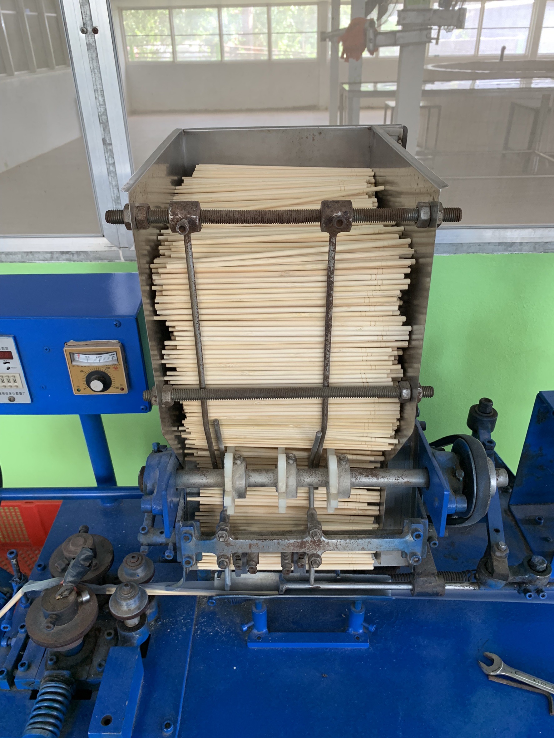 ???130 ปี กระทรวงมหาดไทย ? ฉะเชิงเทรา : แม่น้ำบางปะกงแหล่งชีวิต พระศักดิ์สิทธิ์หลวงพ่อโสธร พระยาศรีสุนทรปราชญ์ภาษาไทย เขาอ่างฤาไนป่าสมบูรณ์ ? ?  ???สพจ .ฉะเชิงเทรา ร่วมเป็นเกียรติในการตรวจประเมินรางวัลเลิศรัฐ สาขาการบริหารราชการแบบมีส่วนร่วม ประเภทร่วมใจแก้จน ประจำปี 2565 ขั้นตอนที่ 2 (การตรวจประเมิน ณ พื้นที่ปฎิบัติงาน)