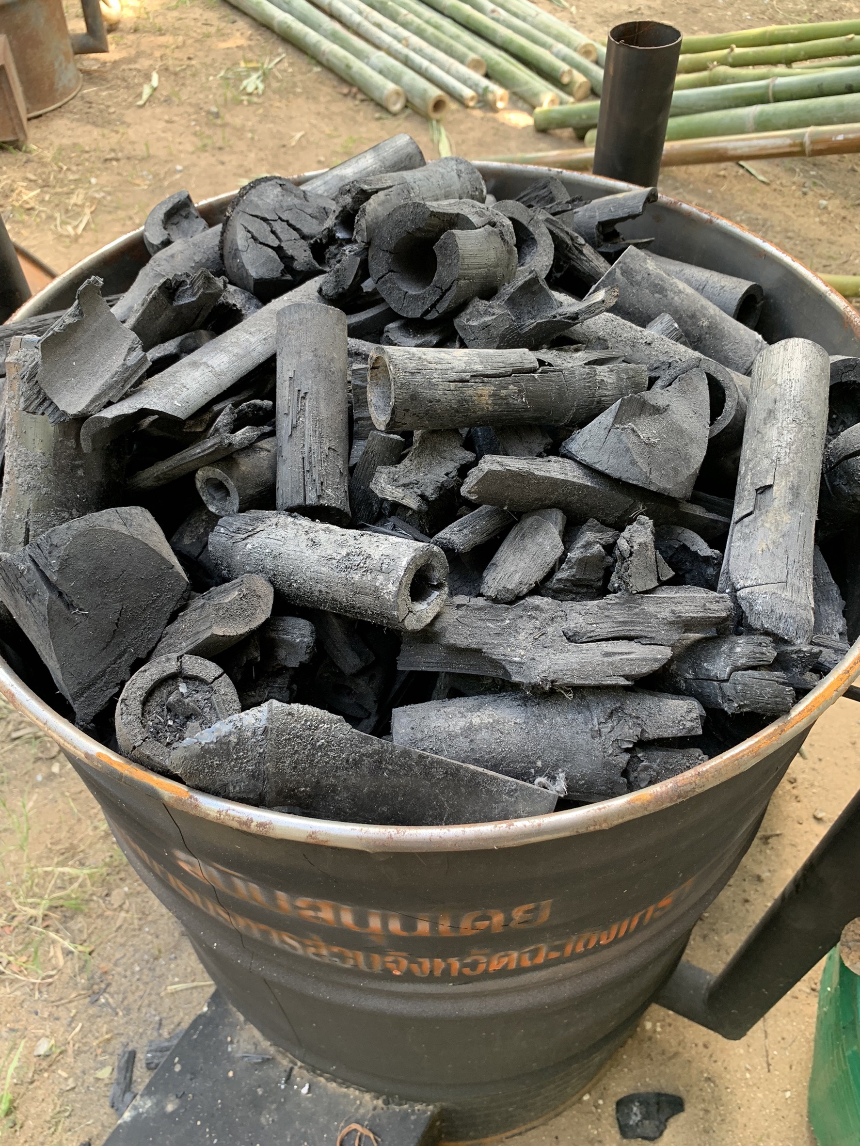 ???130 ปี กระทรวงมหาดไทย ? ฉะเชิงเทรา : แม่น้ำบางปะกงแหล่งชีวิต พระศักดิ์สิทธิ์หลวงพ่อโสธร พระยาศรีสุนทรปราชญ์ภาษาไทย เขาอ่างฤาไนป่าสมบูรณ์ ? ?  ???สพจ .ฉะเชิงเทรา ร่วมเป็นเกียรติในการตรวจประเมินรางวัลเลิศรัฐ สาขาการบริหารราชการแบบมีส่วนร่วม ประเภทร่วมใจแก้จน ประจำปี 2565 ขั้นตอนที่ 2 (การตรวจประเมิน ณ พื้นที่ปฎิบัติงาน)