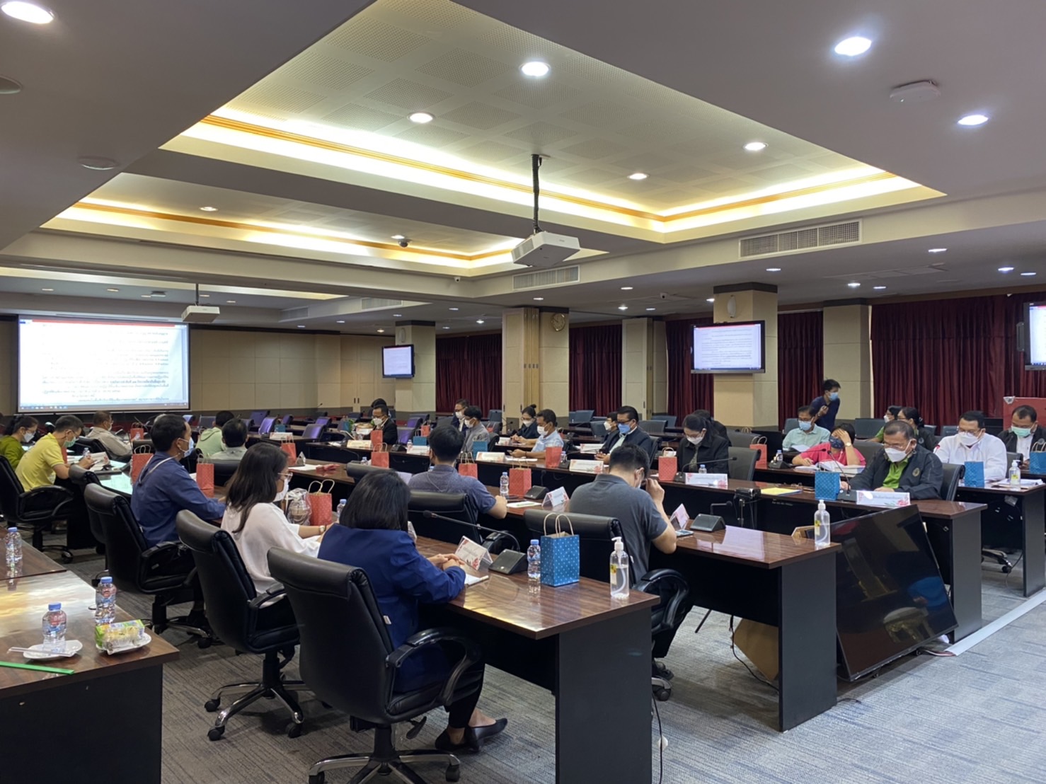 ??พช.ฉะเชิงเทรา ร่วมประชุมคณะกรรมการปฏิรูปที่ดินจังหวัดฉะเชิงเทรา ครั้งที่ 2/2565