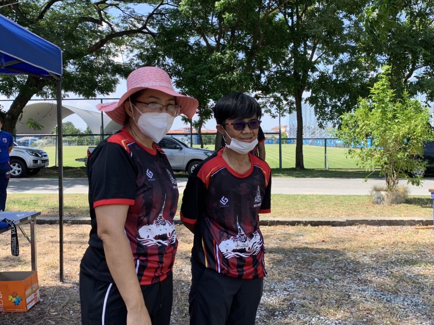 ???130 ปี กระทรวงมหาดไทย ? ฉะเชิงเทรา :แม่น้ำบางปะกงแหล่งชีวิต พระศักดิ์สิทธิ์หลวงพ่อโสธร พระยาศรีสุนทรปราชญ์ภาษาไทย เขาอ่างฤาไนป่าสมบูรณ์ ? ? ??พช.ฉะเชิงเทรา ร่วมกิจกรรมการแข่งขันกีฬาเชื่อมความสามัคคี ภายใต้โครงการ “สานสัมพันธ์น้องพี่ 60 พช.” เขตตรวจราชการที่ 8 (ชลบุรี ระยอง ฉะเชิงเทรา)