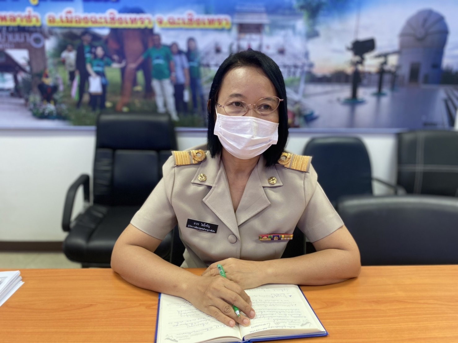 ???130 ปี กระทรวงมหาดไทย ? ฉะเชิงเทรา :แม่น้ำบางปะกงแหล่งชีวิต พระศักดิ์สิทธิ์หลวงพ่อโสธร พระยาศรีสุนทรปราชญ์ภาษาไทย เขาอ่างฤาไนป่าสมบูรณ์ ? ? ??พช.ฉะเชิงเทรา ร่วมประชุมกรมการพัฒนาชุมชน ครั้งที่ 6/2565 ผ่านระบบ วีดีทัศน์ทางไกล (Video Conference)