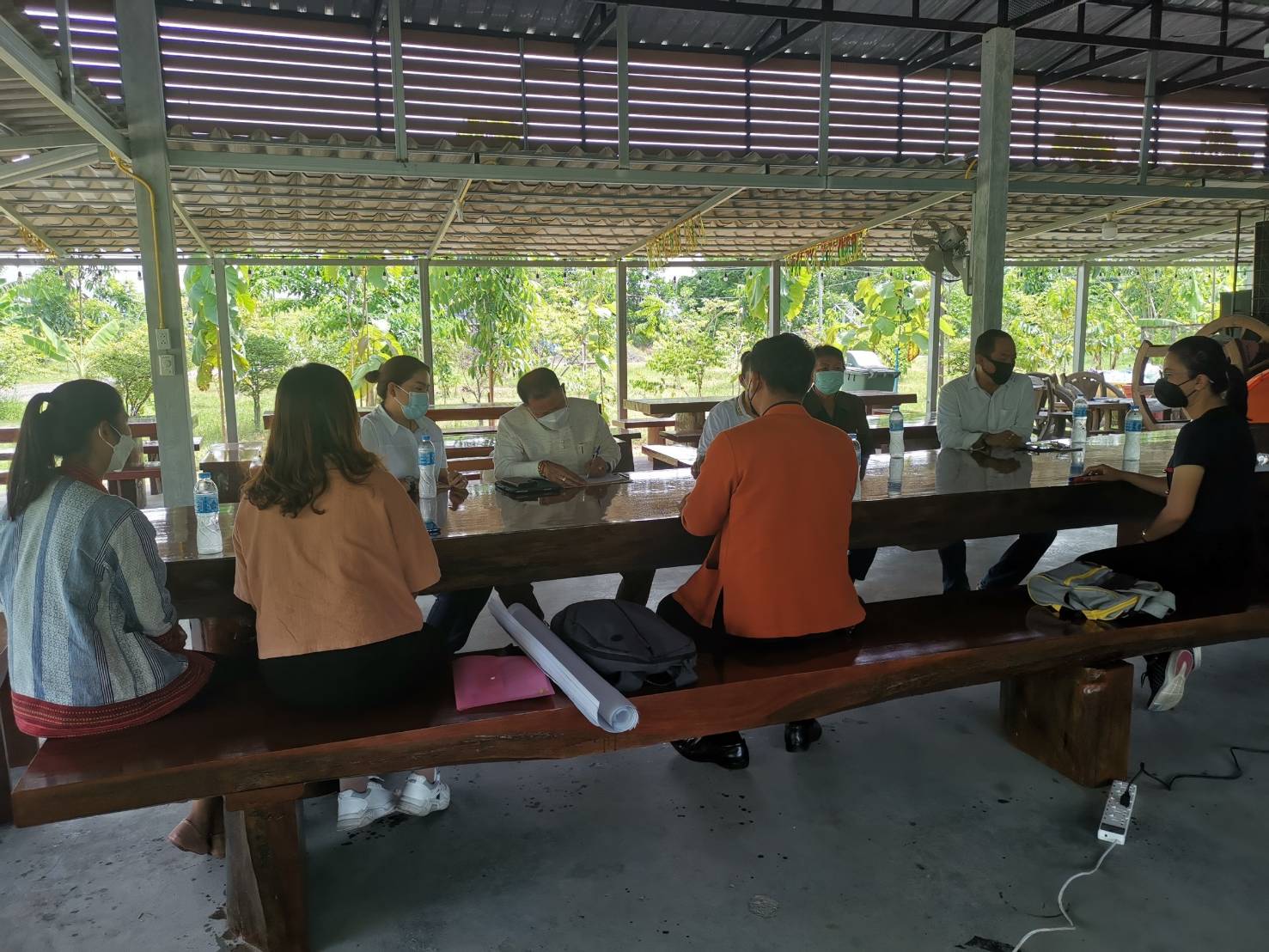 ???130 ปี กระทรวงมหาดไทย ? ฉะเชิงเทรา :แม่น้ำบางปะกงแหล่งชีวิต พระศักดิ์สิทธิ์หลวงพ่อโสธร พระยาศรีสุนทรปราชญ์ภาษาไทย เขาอ่างฤาไนป่าสมบูรณ์ ? ?  ??พช.ฉะเชิงเทรา ลงพื้นที่ถอดบทเรียนหมู่บ้านต้นแบบการน้อมนำแนวพระราชดำริไปประยุกต์ใช้ โครงการ 9;10 ปฏิบัติบูชา “สืบสาน รักษา ต่อยอด” เพื่อพัฒนาชุมชน ประจำปี 2565