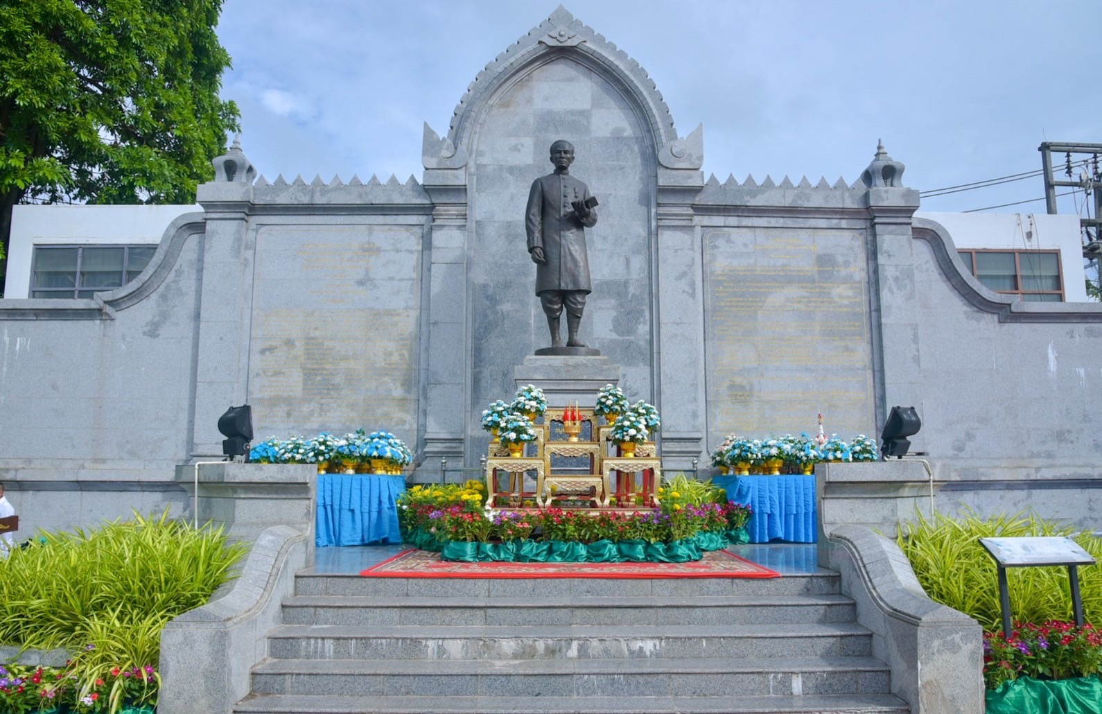 ???พช.ฉะเชิงเทรา ร่วมกิจกรรมเฉลิมฉลอง 200 ปีชาตกาล พระยาศรีสุนทรโวหารญ (น้อย อาจารยางกูร) บุคคลสำคัญของโลก ด้านการศึกษาและวัฒนธรรม ประจำปี 2565