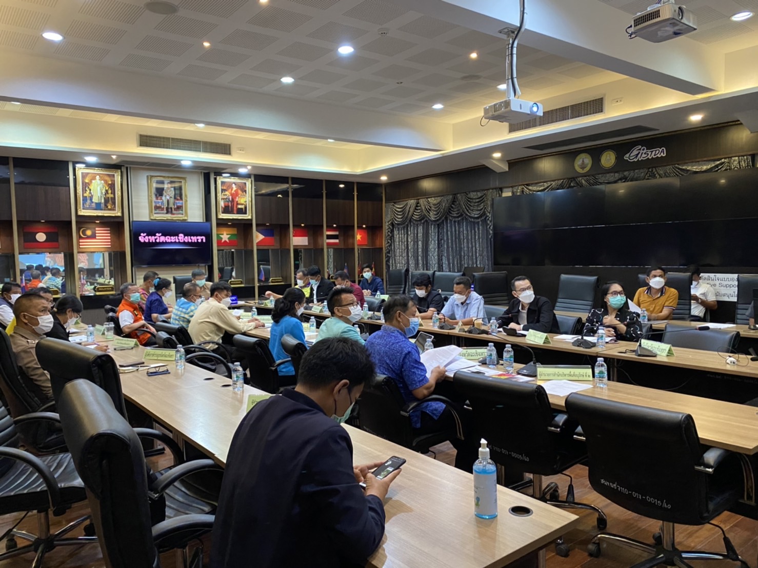 ???พช.ฉะเชิงเทรา ร่วมประชุมคณะกรรมการขับเคลื่อนโครงการพัชรสุธาคชานุรักษ์ กระทรวงมหาดไทย