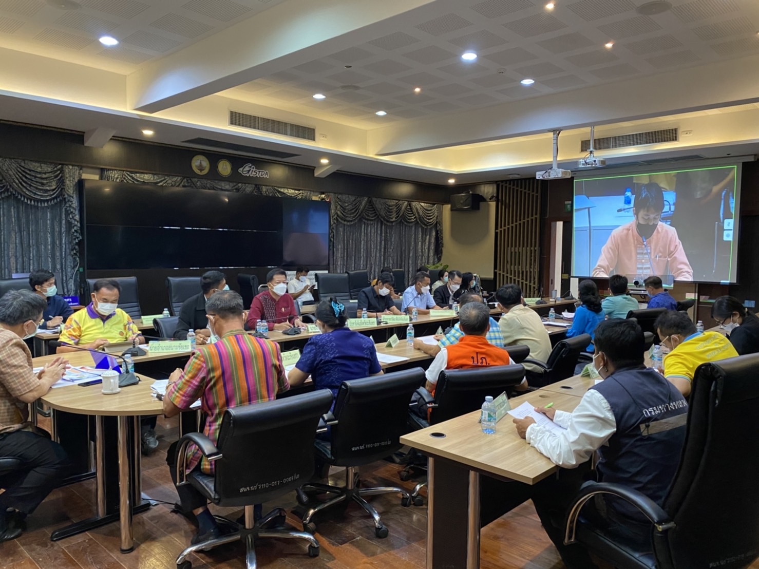 ???พช.ฉะเชิงเทรา ร่วมประชุมคณะกรรมการขับเคลื่อนโครงการพัชรสุธาคชานุรักษ์ กระทรวงมหาดไทย