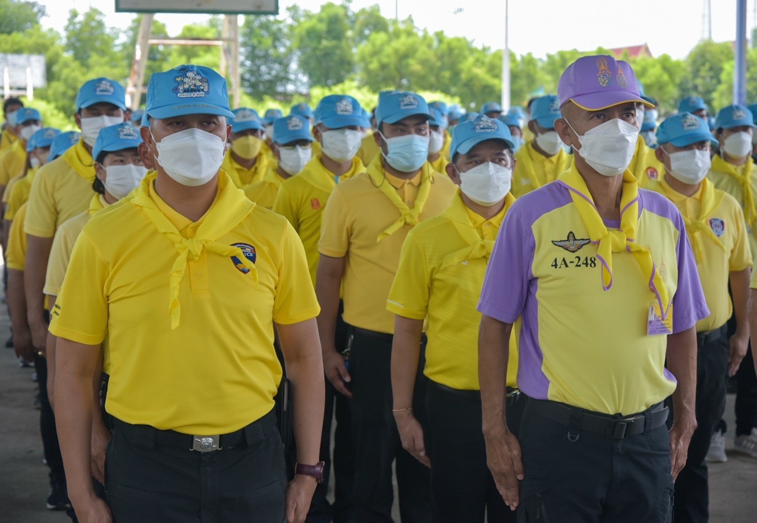 ??พช.ฉะเชิงเทรา ร่วมกิจกรรมจิตอาสาปลูกป่าชายเลนเฉลิมพระเกียรติ เนื่องในโอกาสวันเฉลิมพระชนมพรรษาพระบาทสมเด็จพระเจ้าอยู่หัว