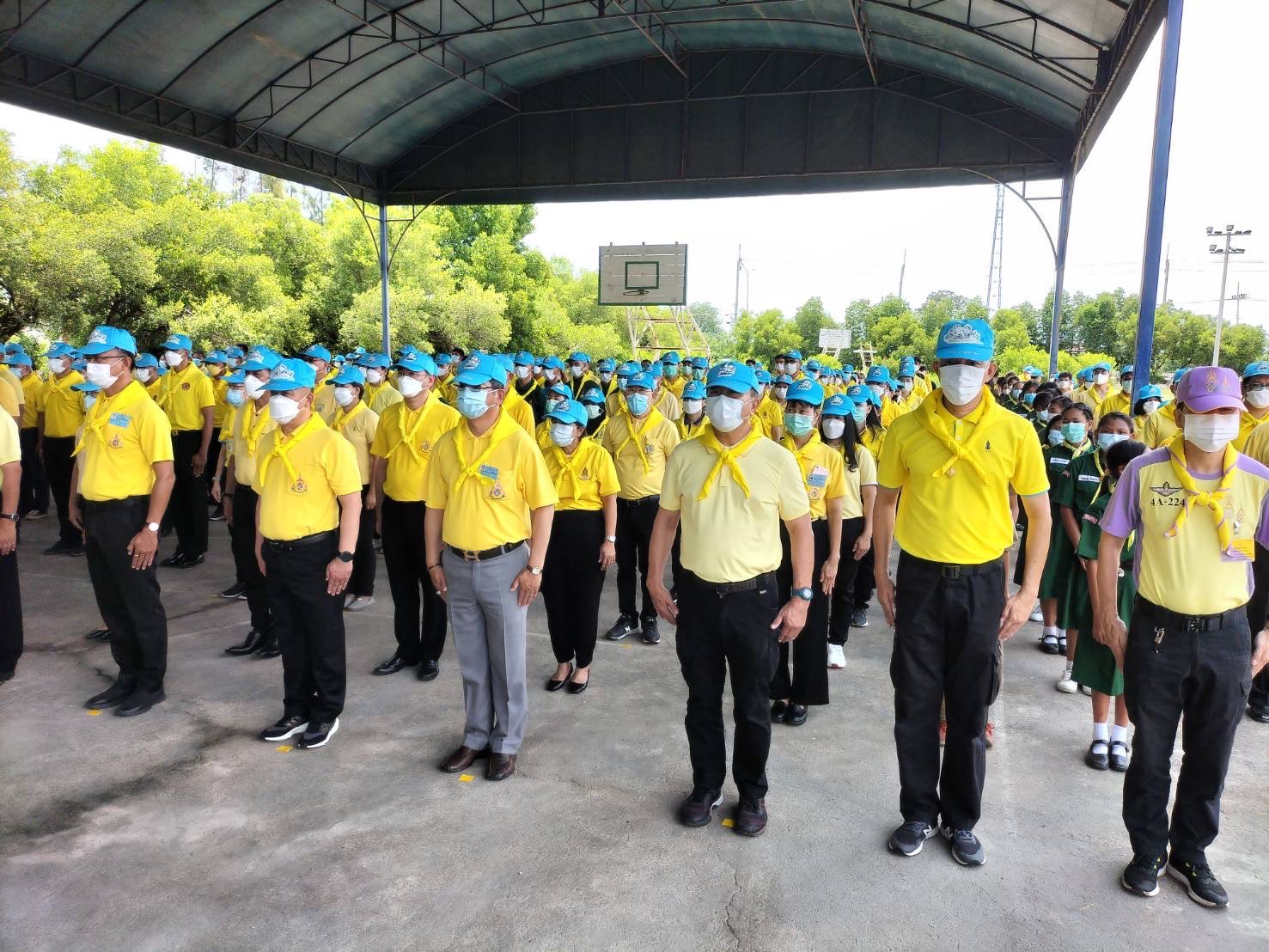 ??พช.ฉะเชิงเทรา ร่วมกิจกรรมจิตอาสาปลูกป่าชายเลนเฉลิมพระเกียรติ เนื่องในโอกาสวันเฉลิมพระชนมพรรษาพระบาทสมเด็จพระเจ้าอยู่หัว