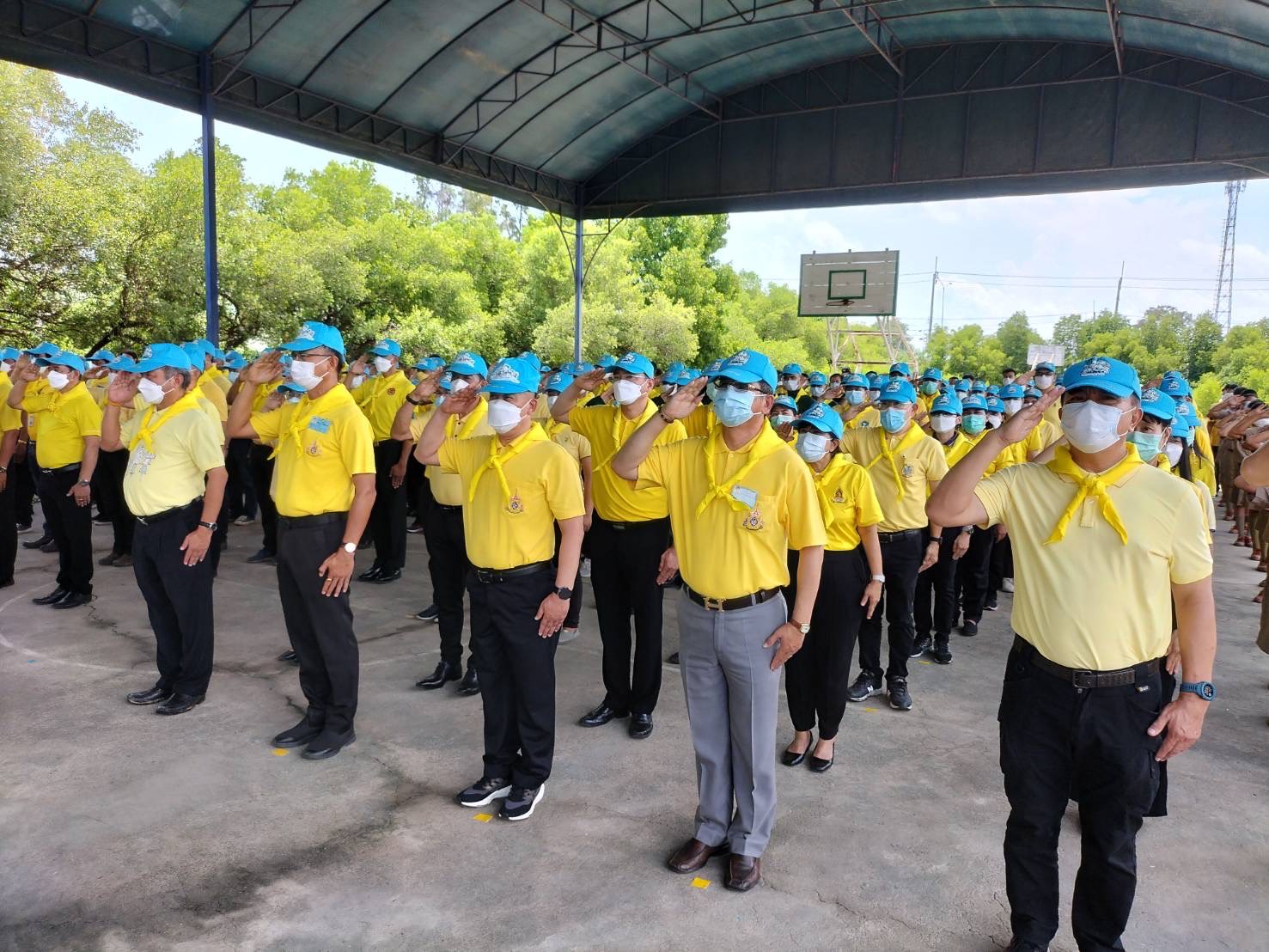 ??พช.ฉะเชิงเทรา ร่วมกิจกรรมจิตอาสาปลูกป่าชายเลนเฉลิมพระเกียรติ เนื่องในโอกาสวันเฉลิมพระชนมพรรษาพระบาทสมเด็จพระเจ้าอยู่หัว