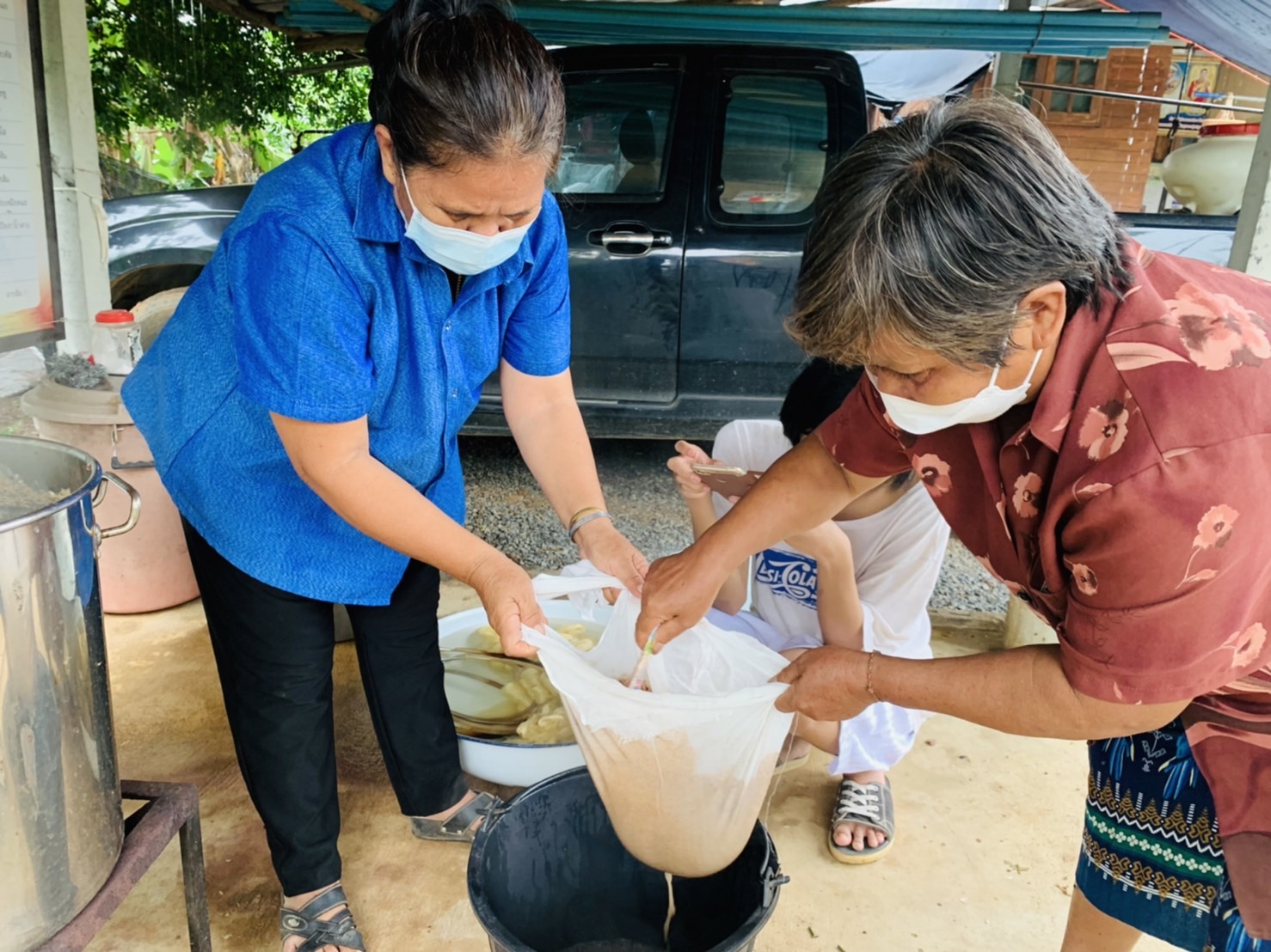 ???130 ปี กระทรวงมหาดไทย ? ฉะเชิงเทรา :แม่น้ำบางปะกงแหล่งชีวิต พระศักดิ์สิทธิ์หลวงพ่อโสธร พระยาศรีสุนทรปราชญ์ภาษาไทย อ่างฤาไนป่าสมบูรณ์ ? ?  ?ติดตามความก้าวหน้าและให้กำลังใจกับกลุ่มทอผ้าประกวดผ้าขิดลายนารีรัตนราชกัญญา