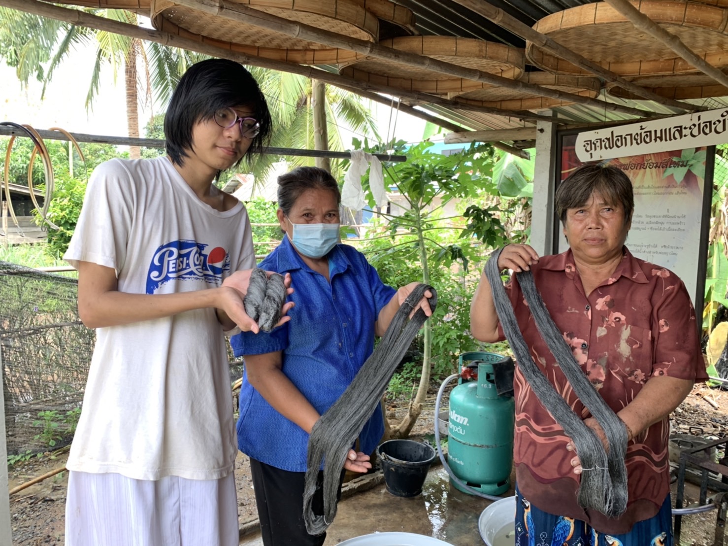 ???130 ปี กระทรวงมหาดไทย ? ฉะเชิงเทรา :แม่น้ำบางปะกงแหล่งชีวิต พระศักดิ์สิทธิ์หลวงพ่อโสธร พระยาศรีสุนทรปราชญ์ภาษาไทย อ่างฤาไนป่าสมบูรณ์ ? ?  ?ติดตามความก้าวหน้าและให้กำลังใจกับกลุ่มทอผ้าประกวดผ้าขิดลายนารีรัตนราชกัญญา