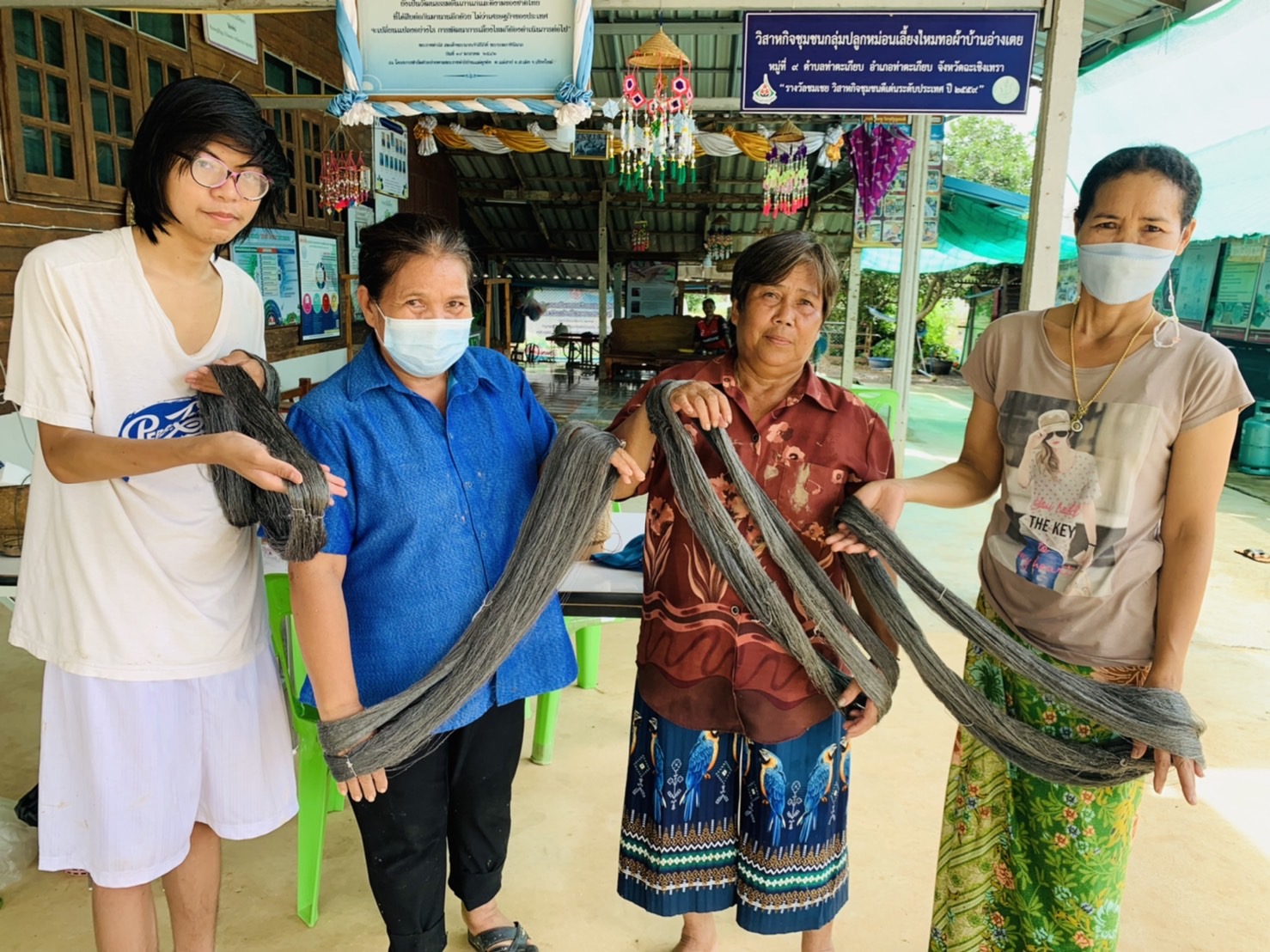 ???130 ปี กระทรวงมหาดไทย ? ฉะเชิงเทรา :แม่น้ำบางปะกงแหล่งชีวิต พระศักดิ์สิทธิ์หลวงพ่อโสธร พระยาศรีสุนทรปราชญ์ภาษาไทย อ่างฤาไนป่าสมบูรณ์ ? ?  ?ติดตามความก้าวหน้าและให้กำลังใจกับกลุ่มทอผ้าประกวดผ้าขิดลายนารีรัตนราชกัญญา