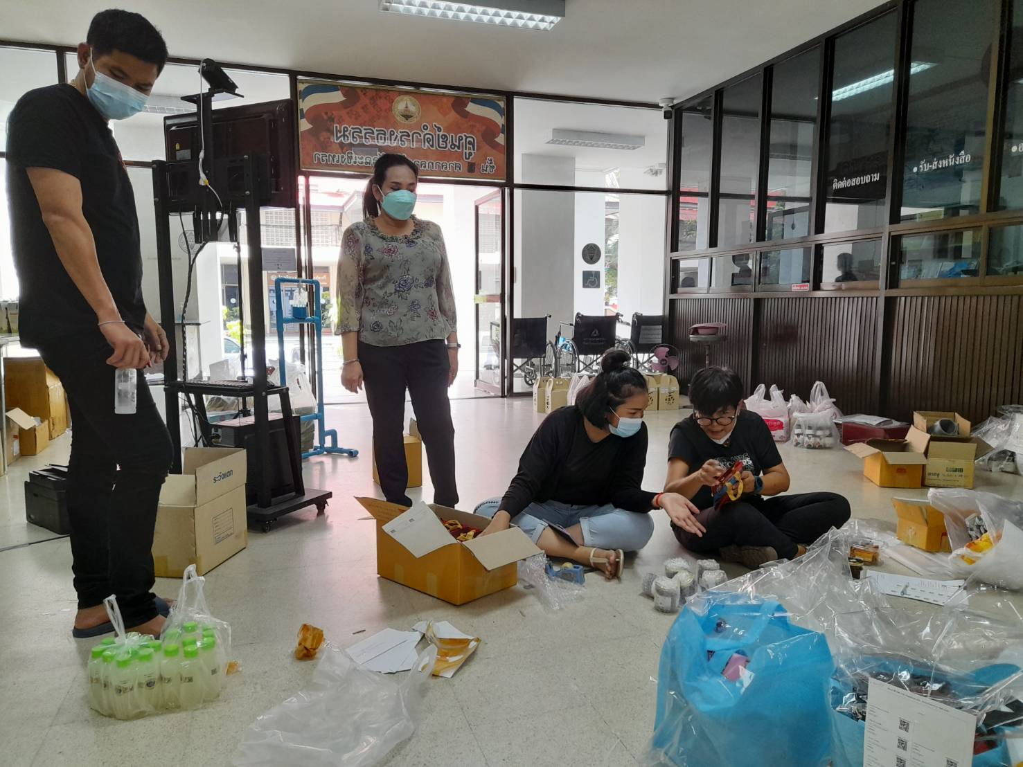 ???130 ปี กระทรวงมหาดไทย ? ฉะเชิงเทรา :แม่น้ำบางปะกงแหล่งชีวิต พระศักดิ์สิทธิ์หลวงพ่อโสธร พระยาศรีสุนทรปราชญ์ภาษาไทย เขาอ่างฤาไนป่าสมบูรณ์ ? ? พช. ฉะเชิงเทรา รวบรวมผลิตภัณฑ์ OTOP ส่งคัดสรรสุดยอด หนึ่งตำบล หนึ่งผลิตภัณฑ์ไทย พ.ศ. 2565 ระดับประเทศ